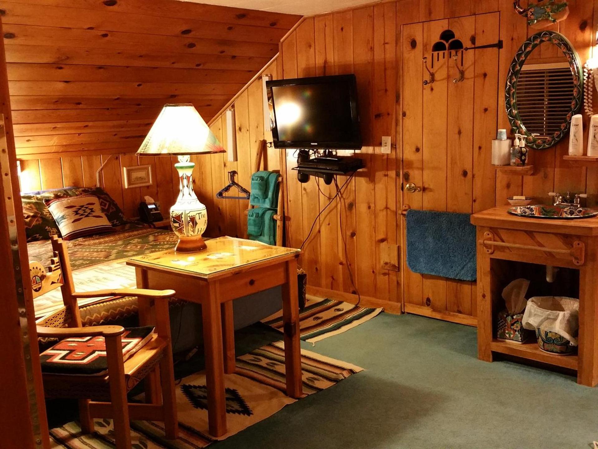 Inn at Halona photo 6
