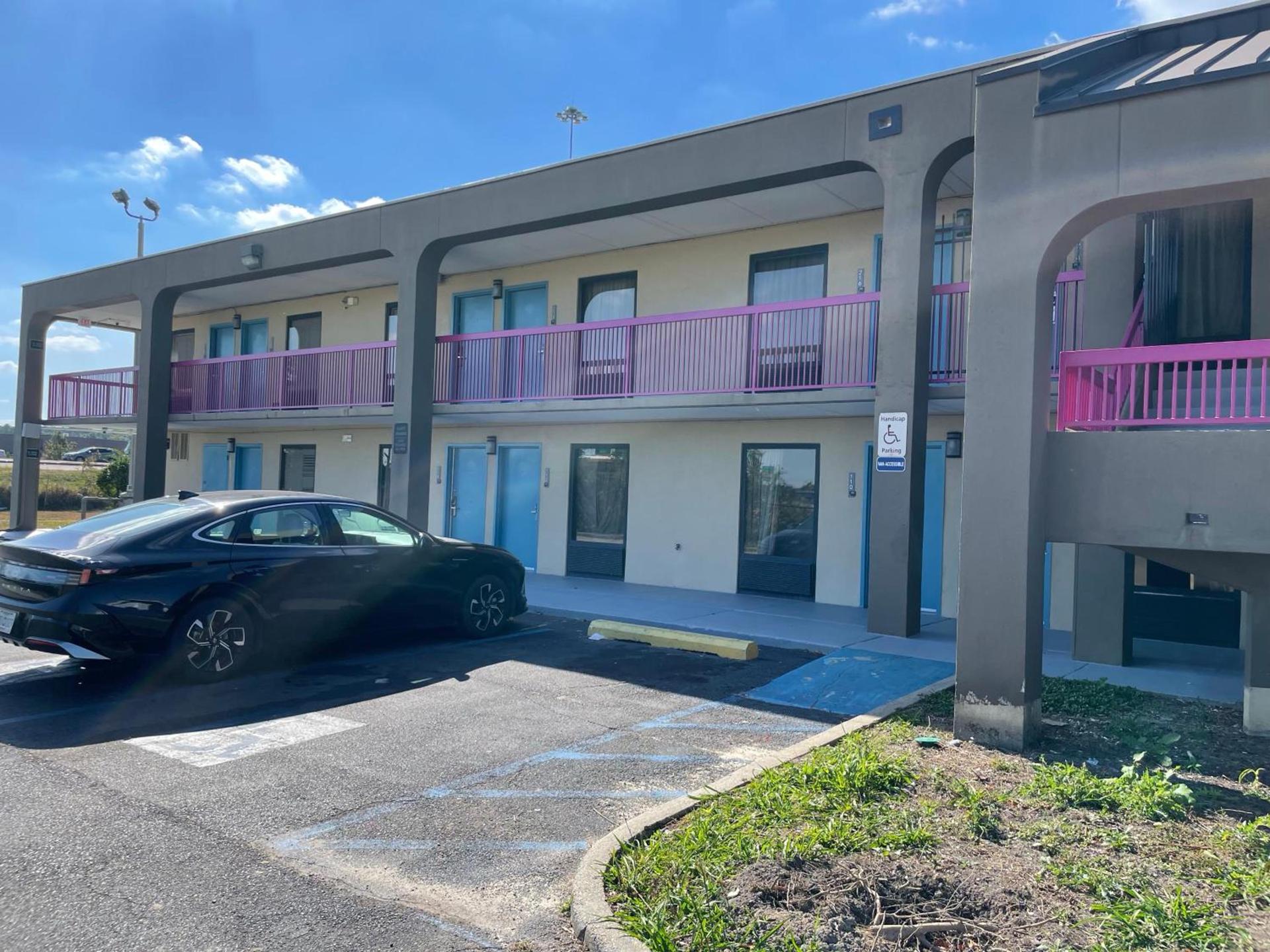 Millennium Inn photo 11