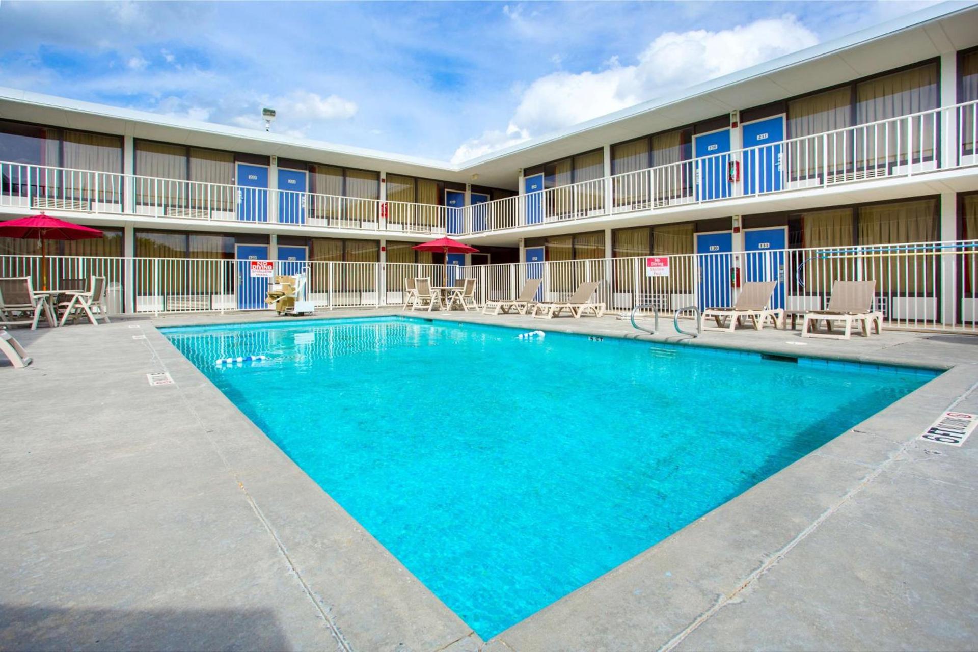 Motel 6 Baton Rouge Southeast photo 5