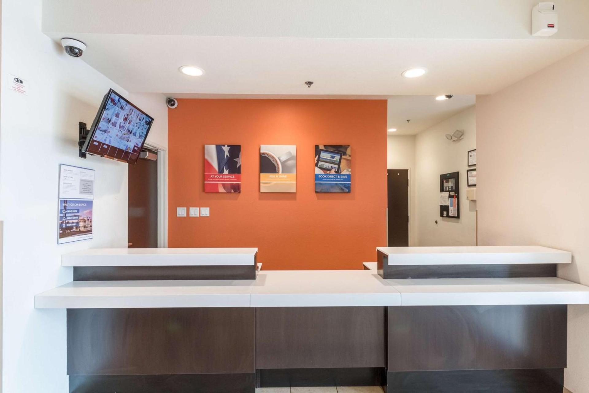 Motel 6-Laredo, TX - Airport photo 48