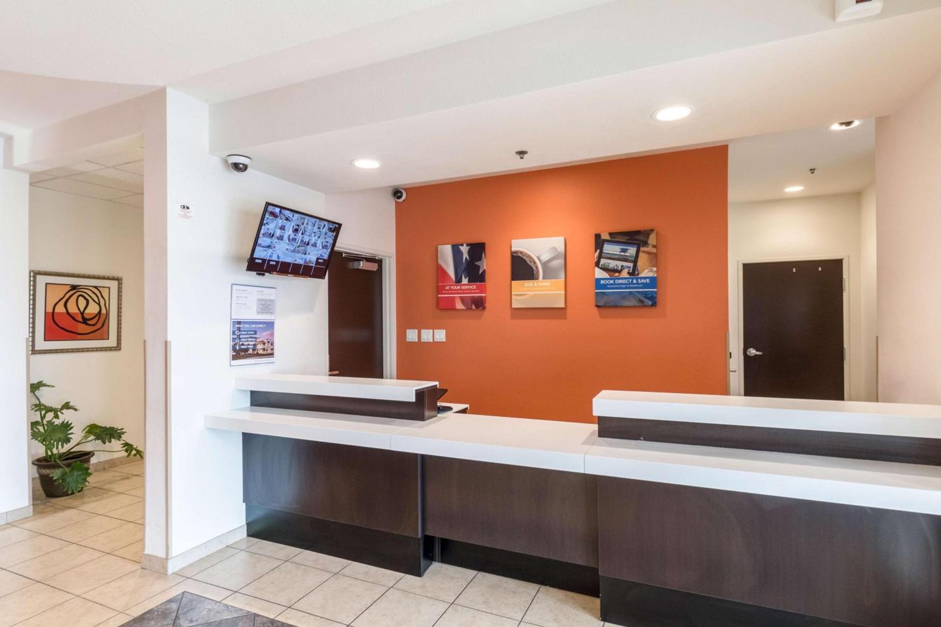 Motel 6-Laredo, TX - Airport photo 47