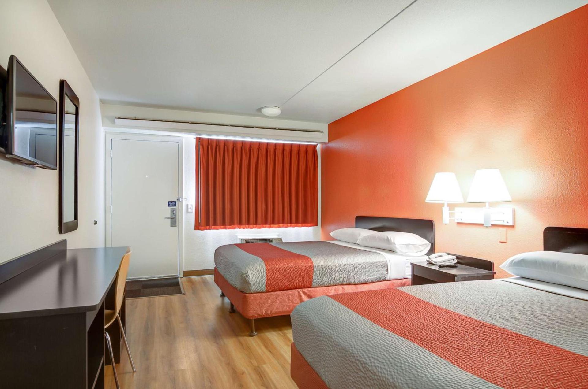 Economy Suites Springfield - Extended Stay photo 19