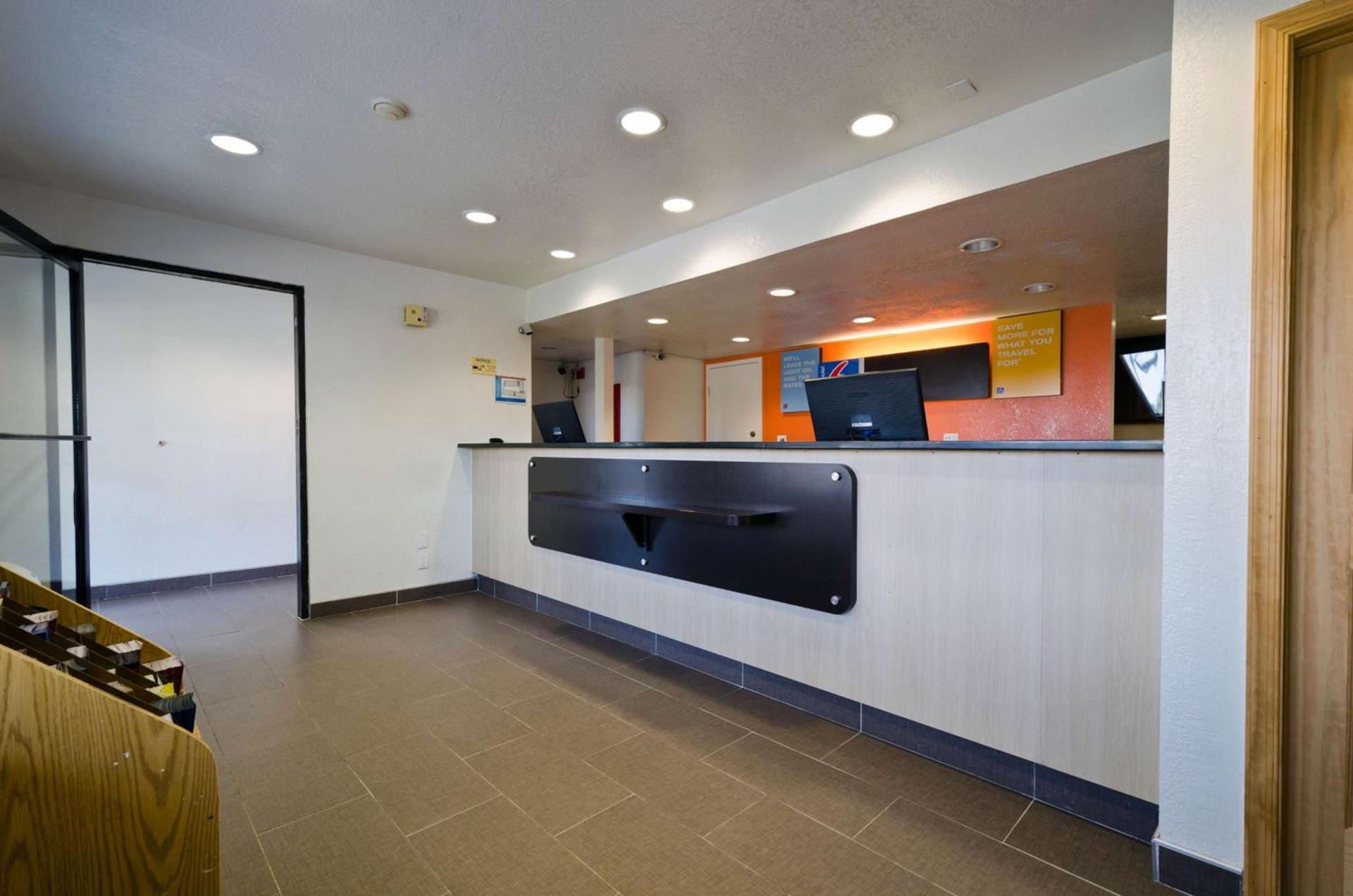Motel 6-Camp Springs, DC - South Camp Springs photo 54
