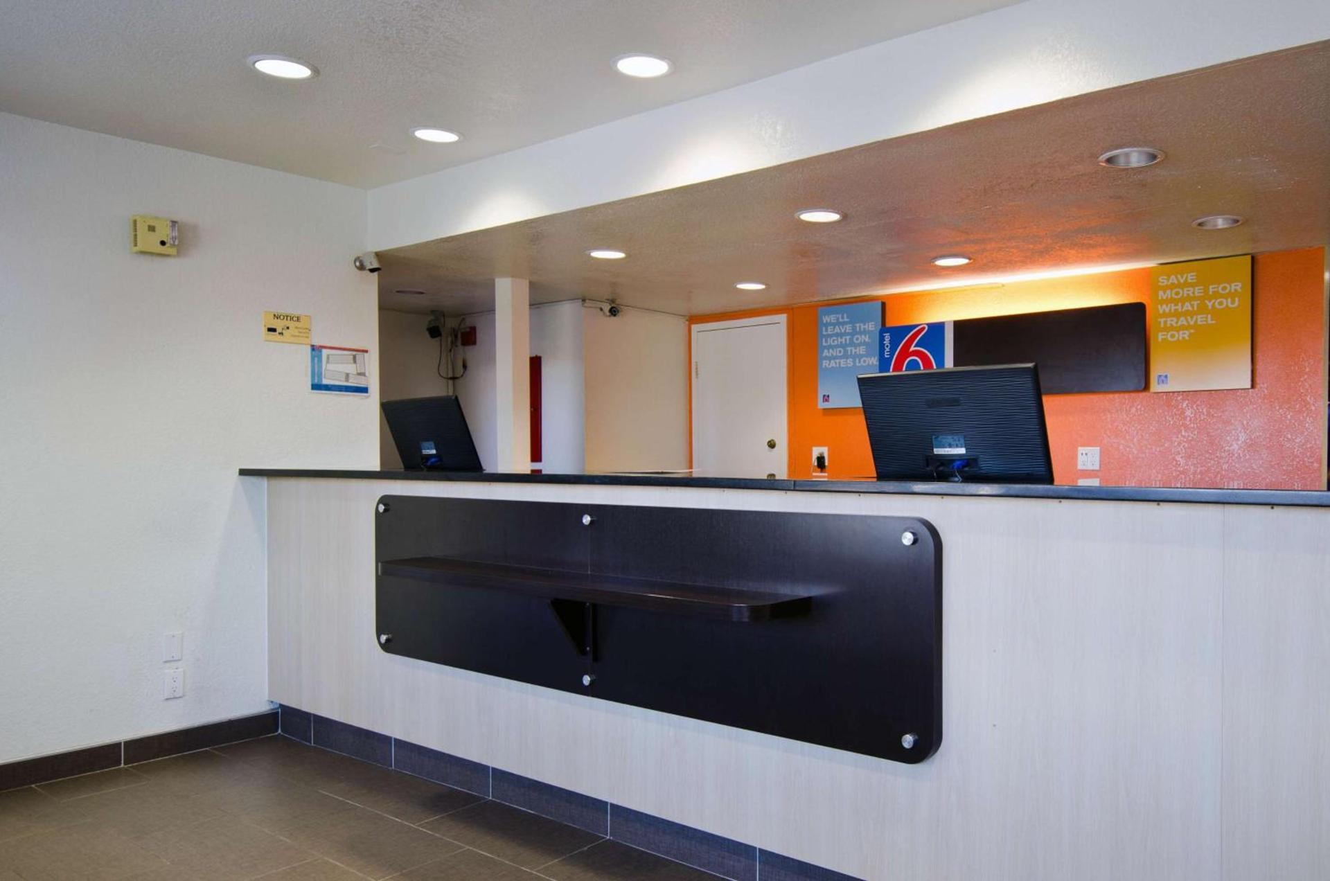 Motel 6-Camp Springs, DC - South Camp Springs photo 53