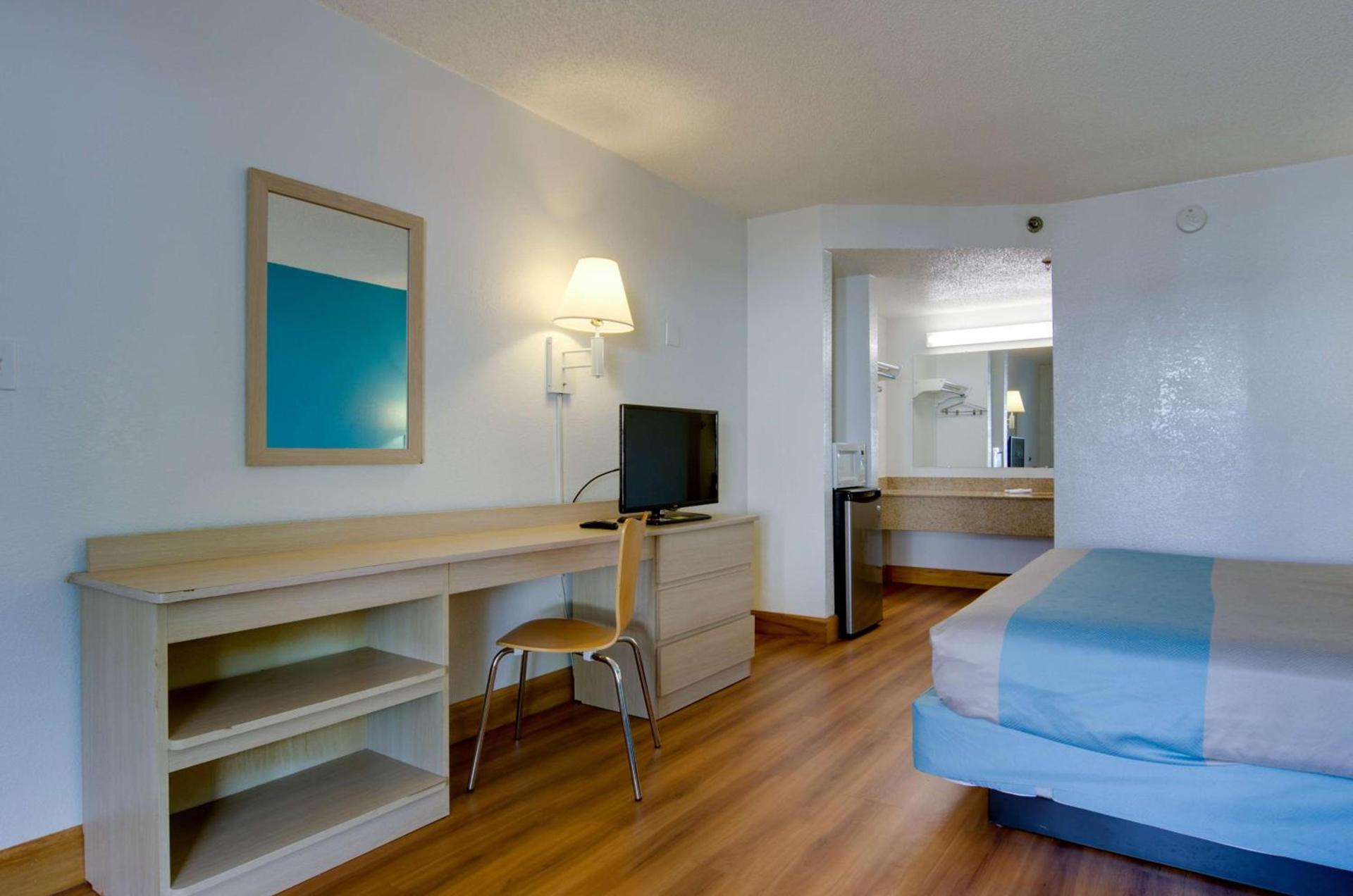Motel 6-Atlanta, GA photo 34