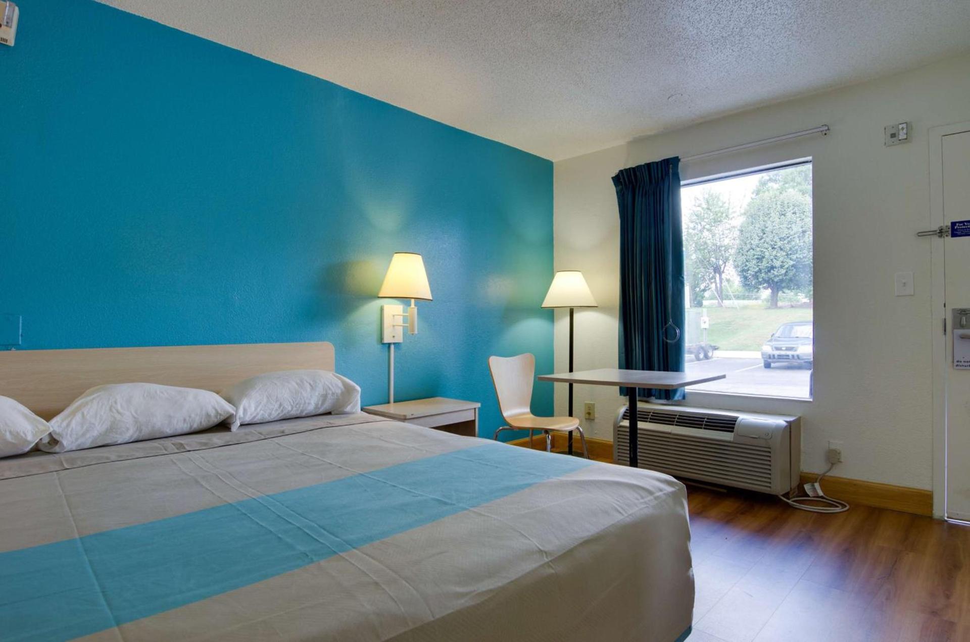 Motel 6-Atlanta, GA photo 26