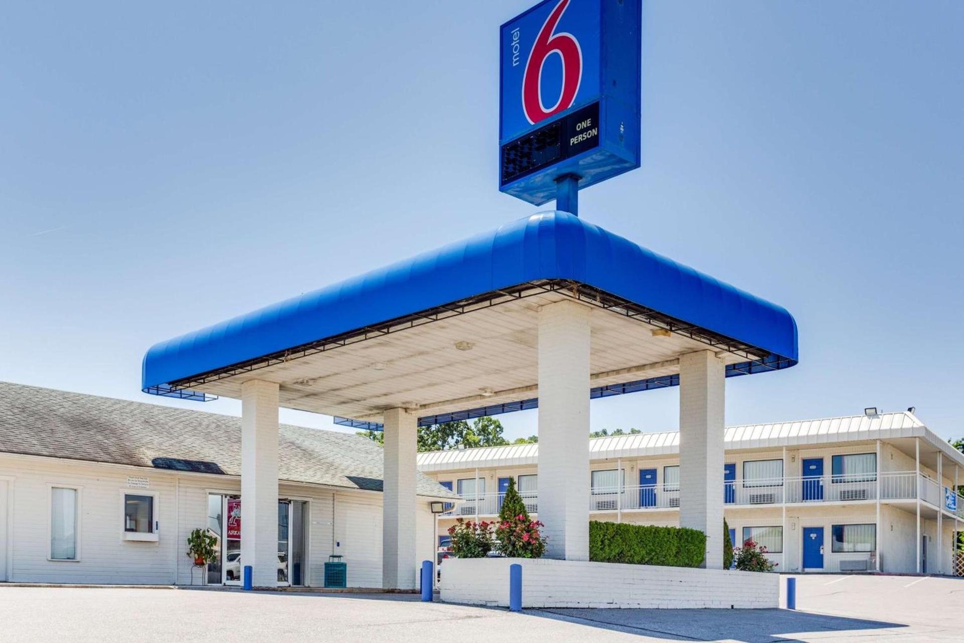 Motel 6-Fayetteville, AR photo 16