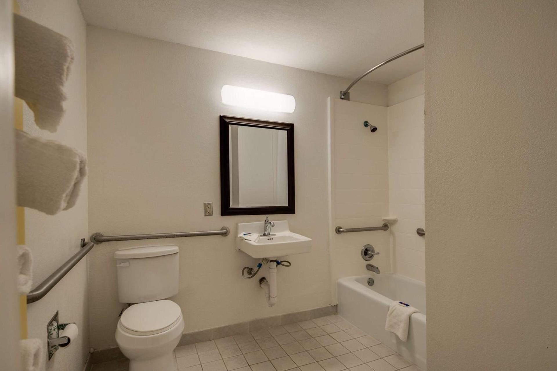 Motel 6-Jennings, LA photo 11