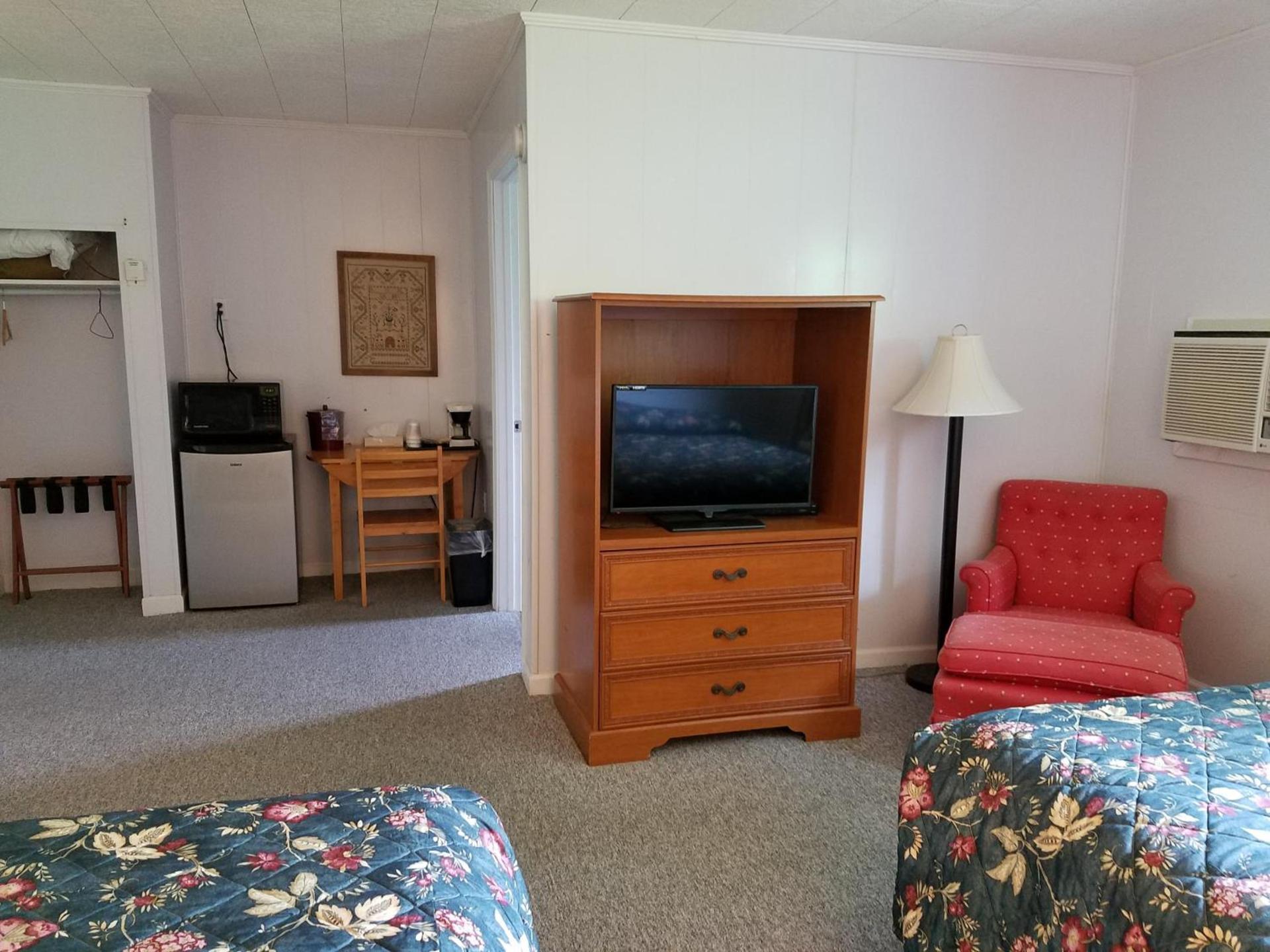 Roseloe Motel photo 33