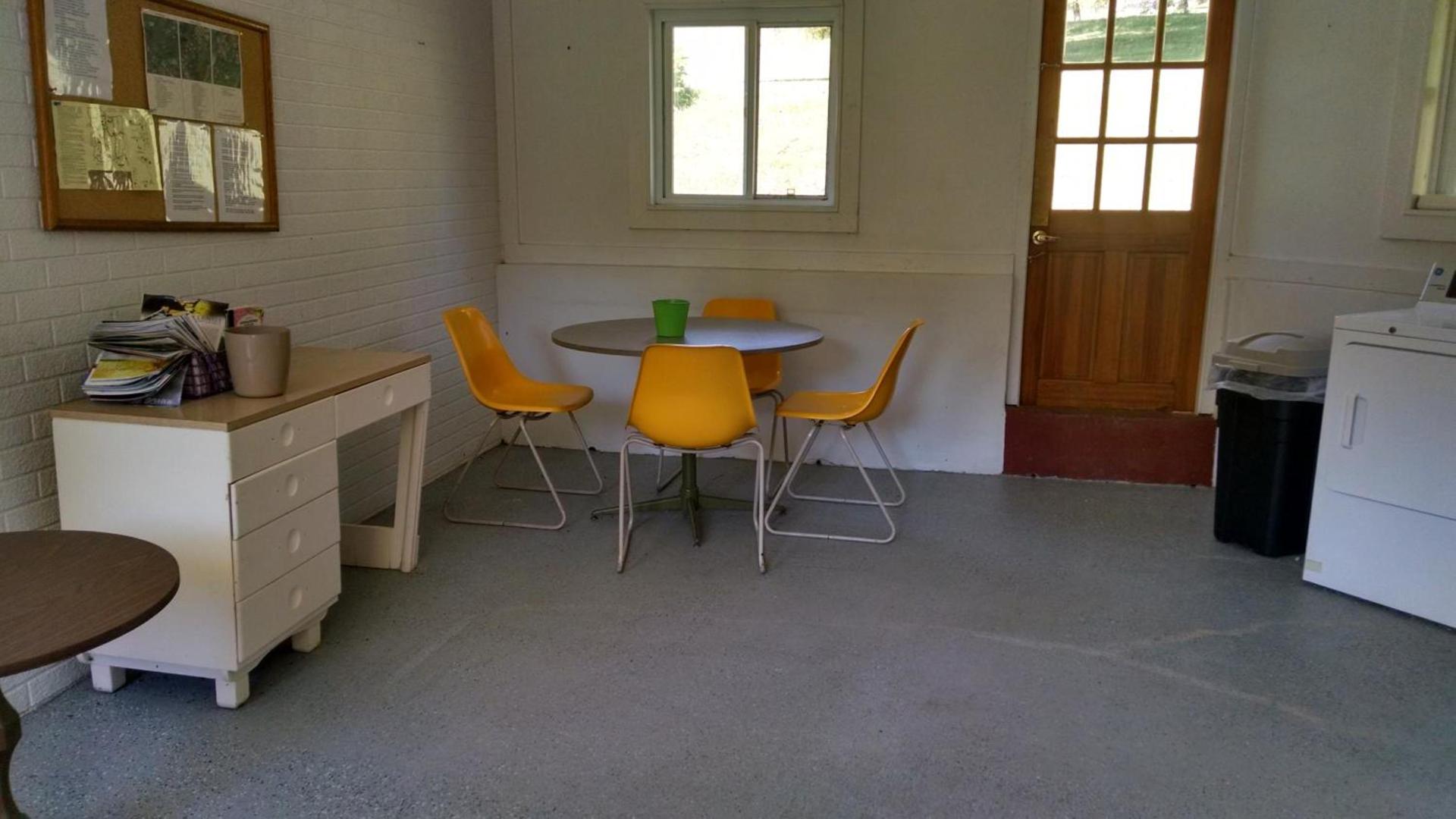 Roseloe Motel photo 6
