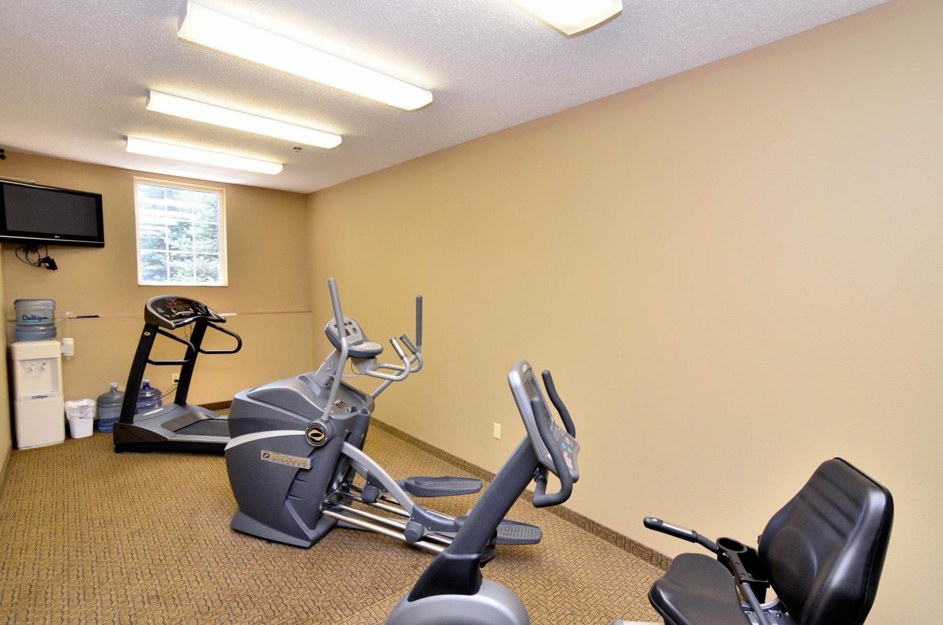 Cobblestone Inn & Suites - Denison | Majestic Hills photo 22