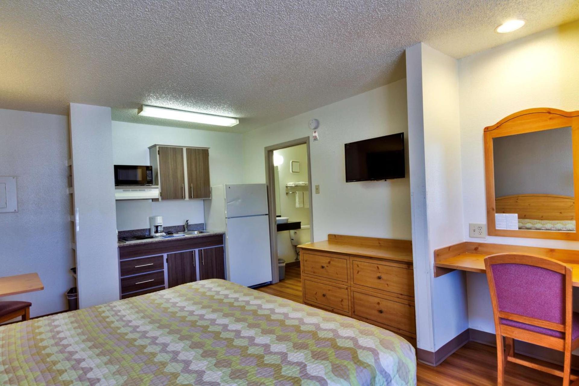 Studio 6-Dallas, TX - Garland - Northeast photo 22