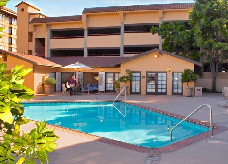 Historic Santa Maria Inn photo 7