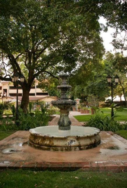 Historic Santa Maria Inn photo 25