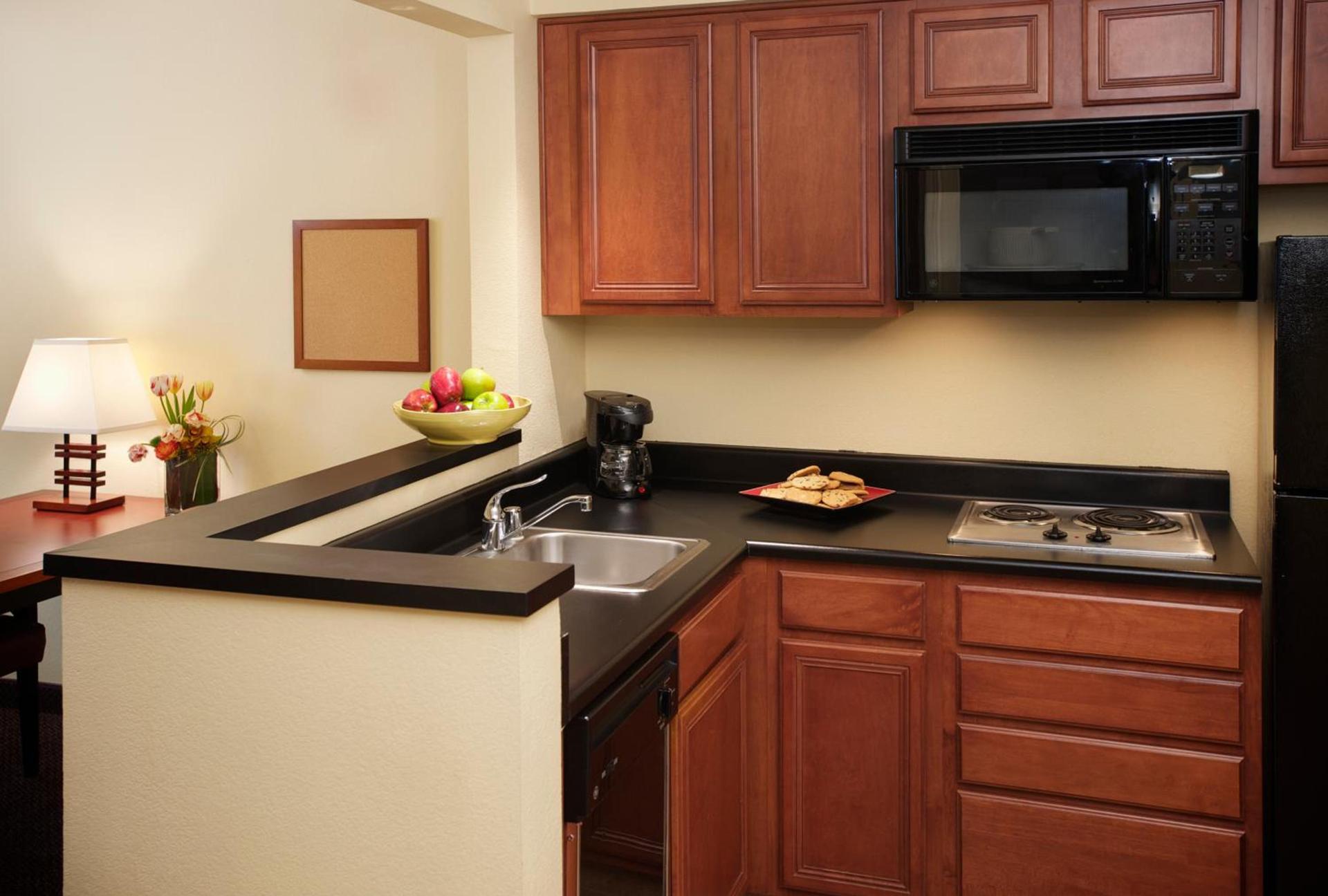 Larkspur Landing Extended Stay Suites Campbell photo 27
