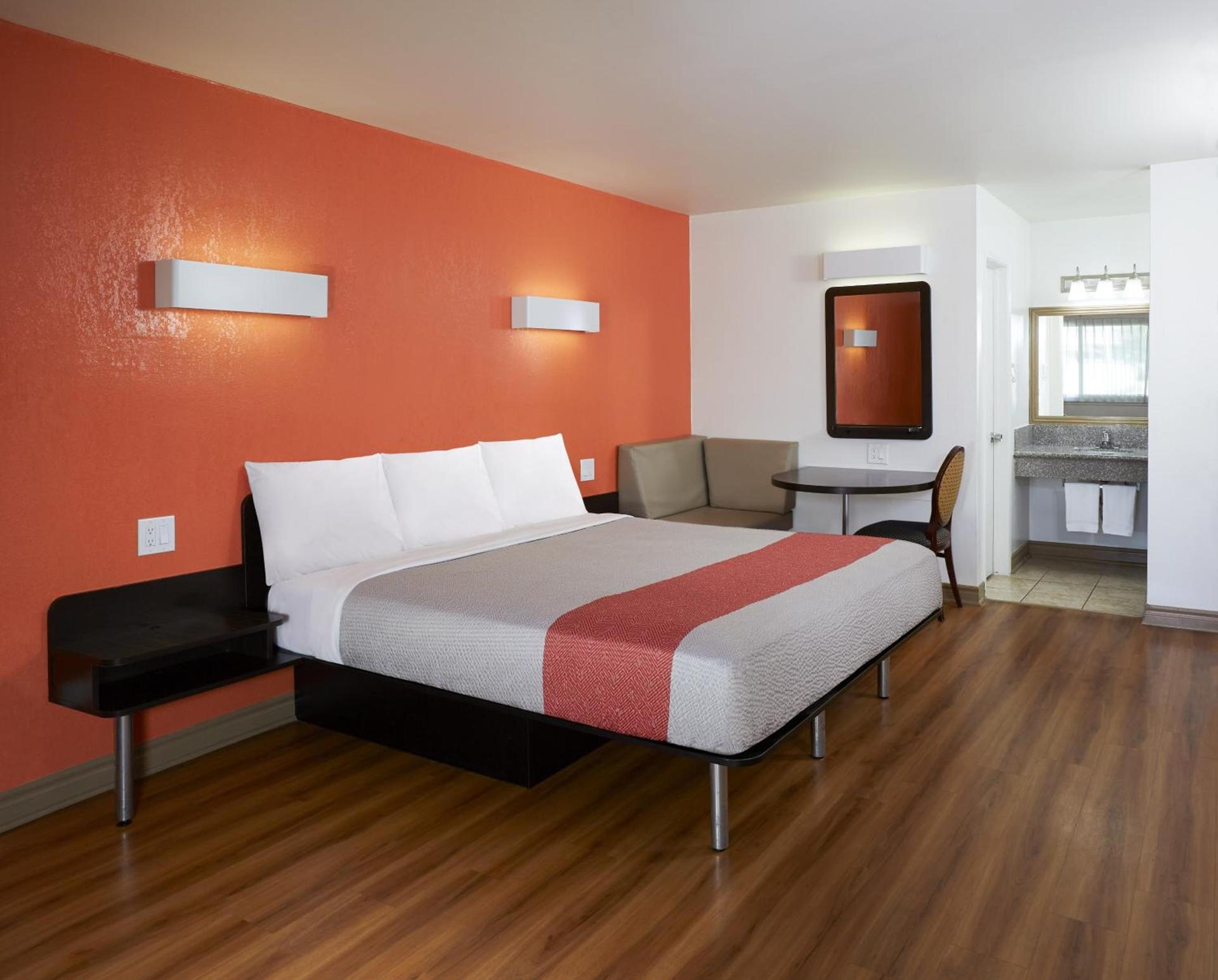 Motel 6-Claremont, CA photo 46