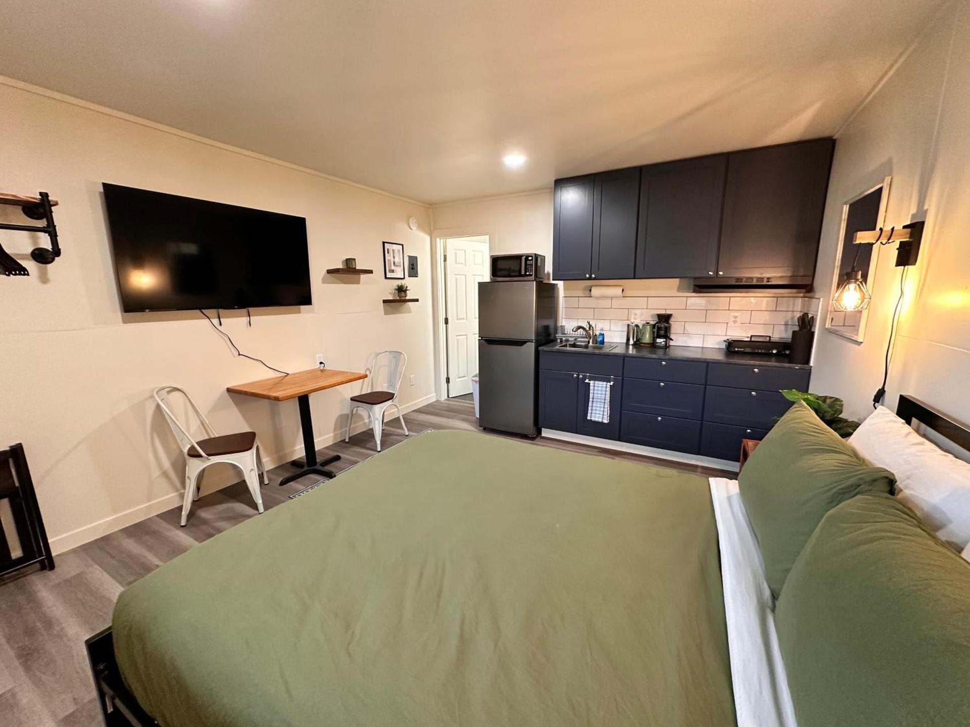 Basecamp photo 17