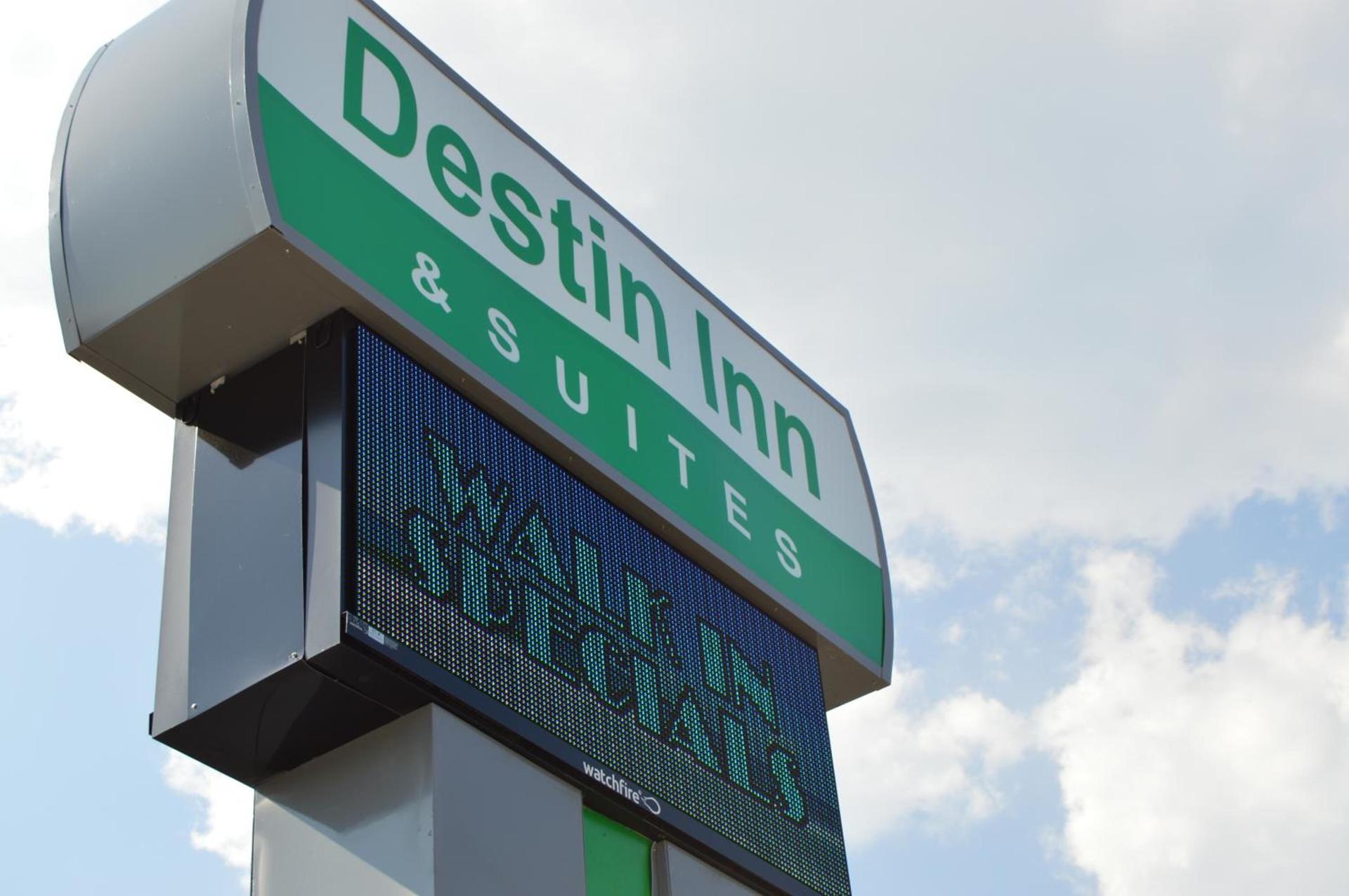 Destin Inn & Suites photo 25