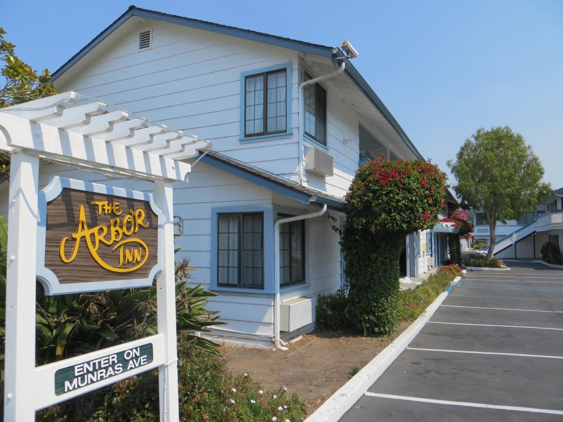 Arbor Inn Monterey photo 29