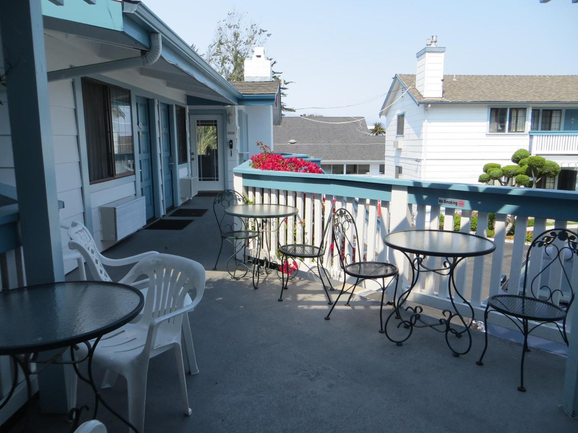 Arbor Inn Monterey photo 48