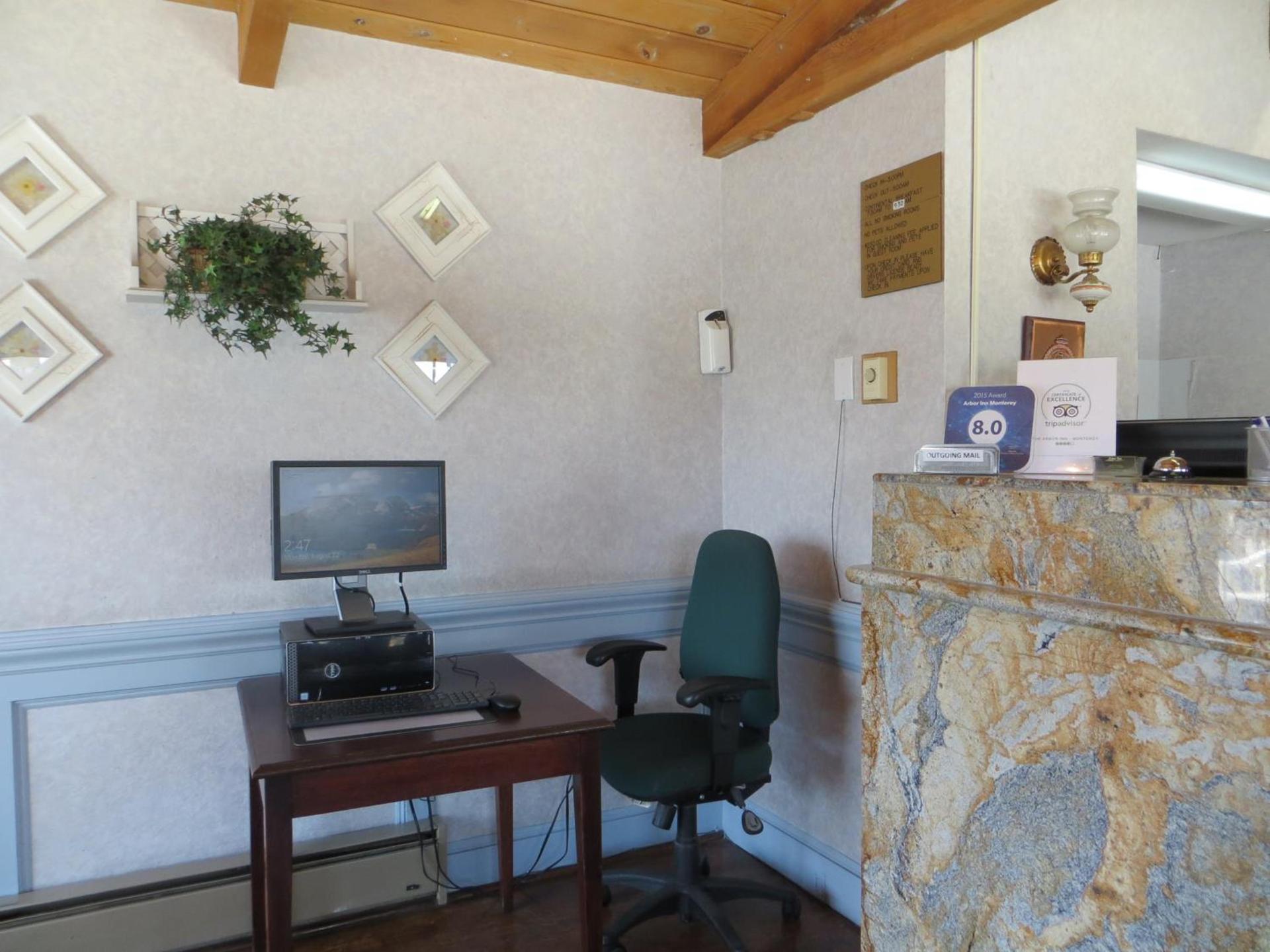 Arbor Inn Monterey photo 53