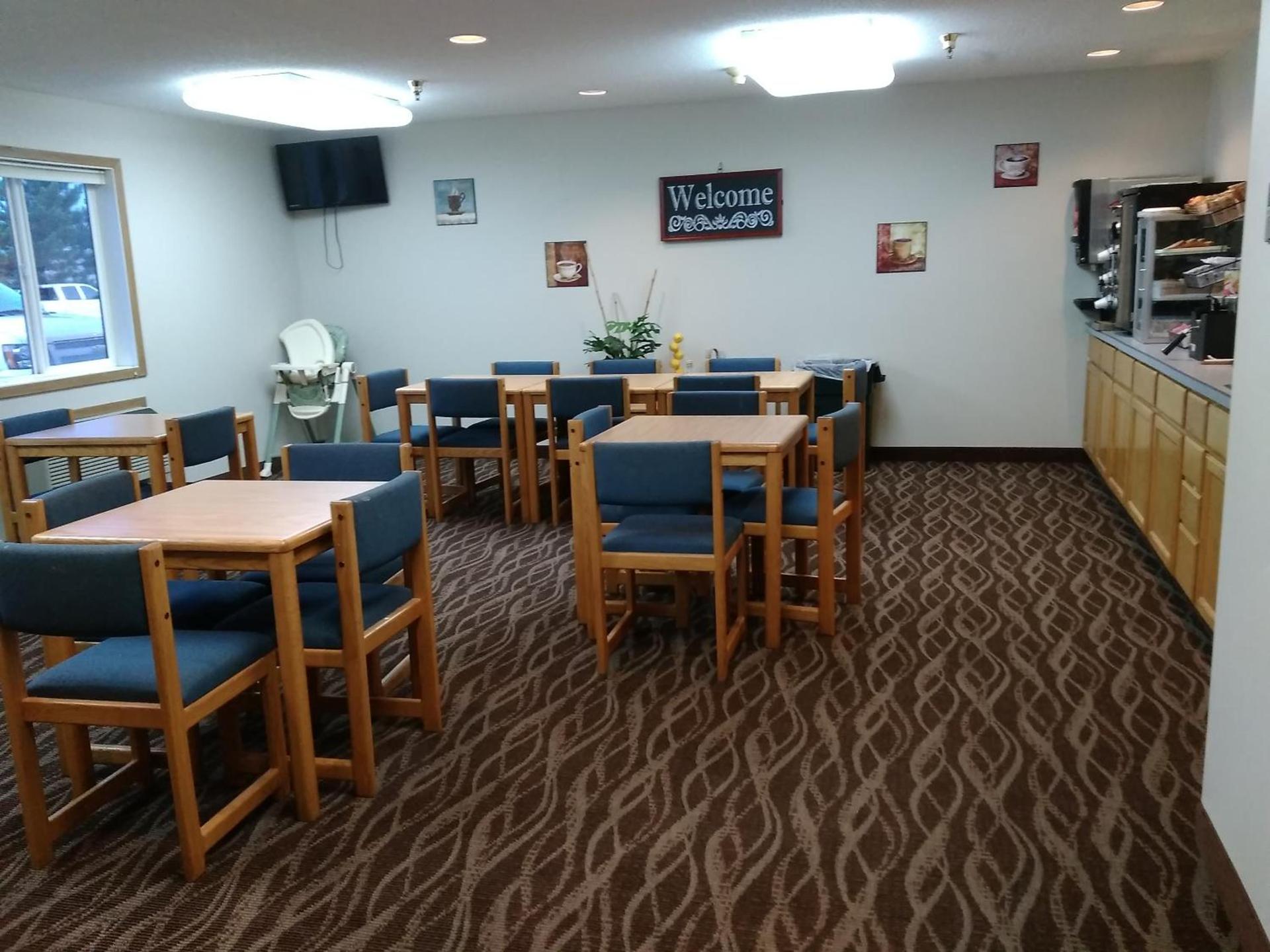 Eastwood Inn photo 4