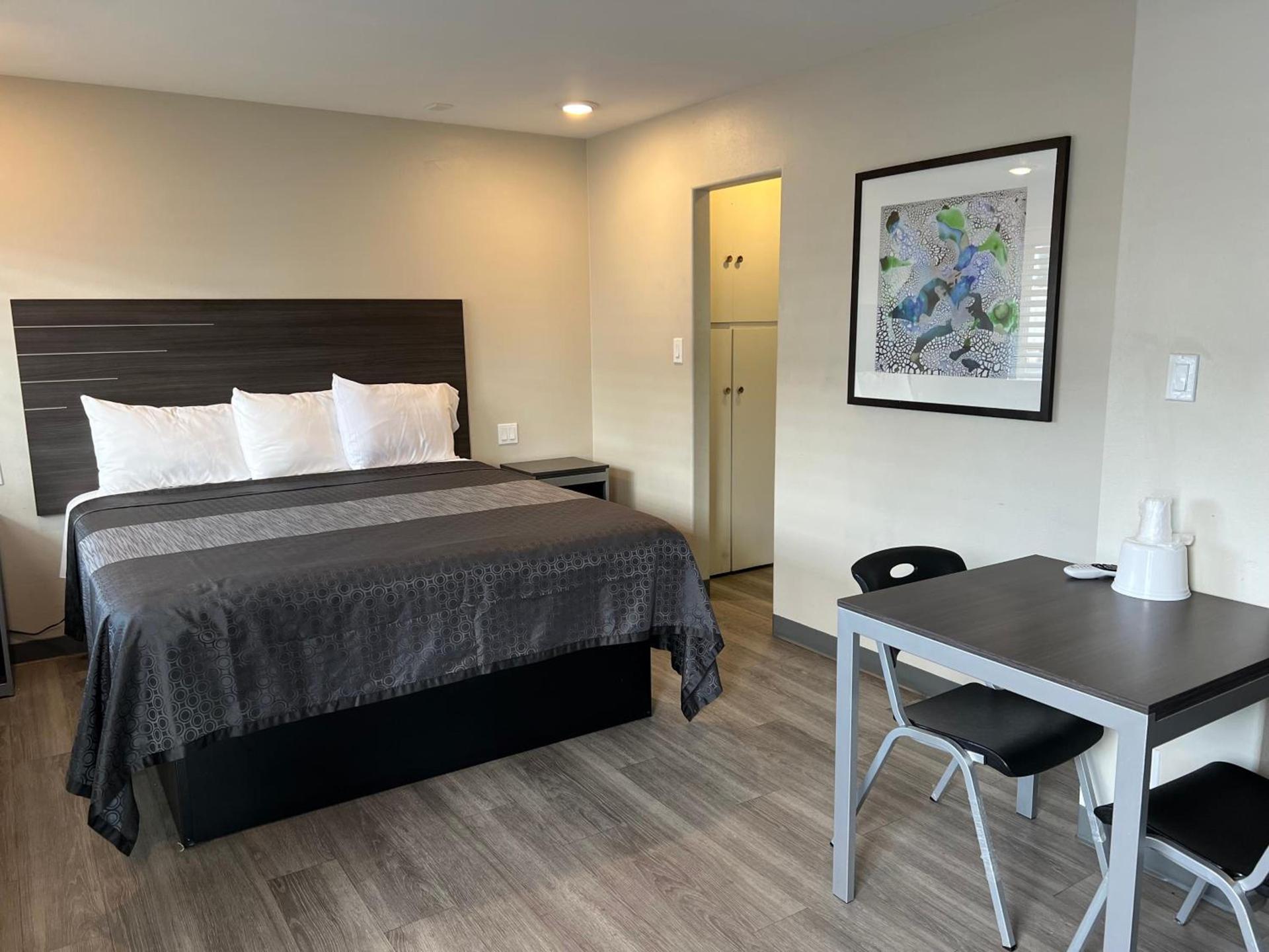 Cloud 9 Inn - El Ciello Inn — hotel in Pico Rivera