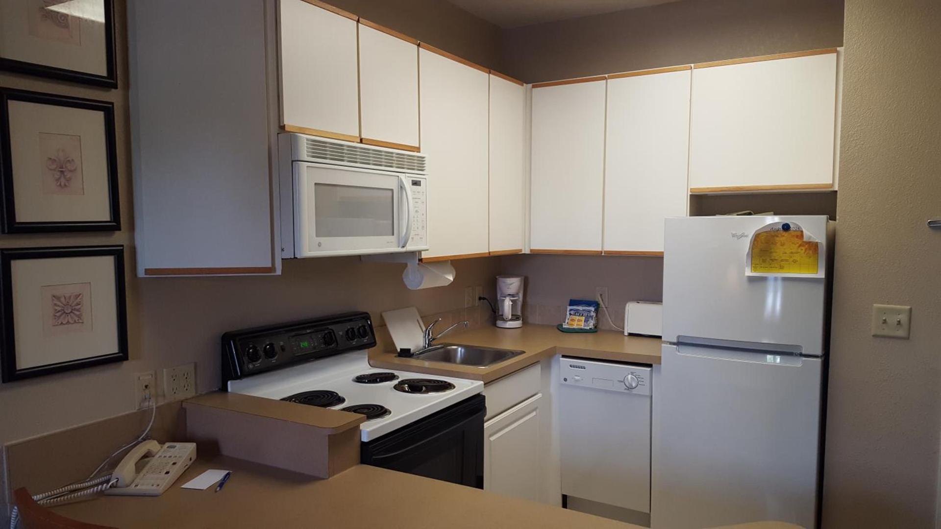 Baymont by Wyndham Wichita East photo 52