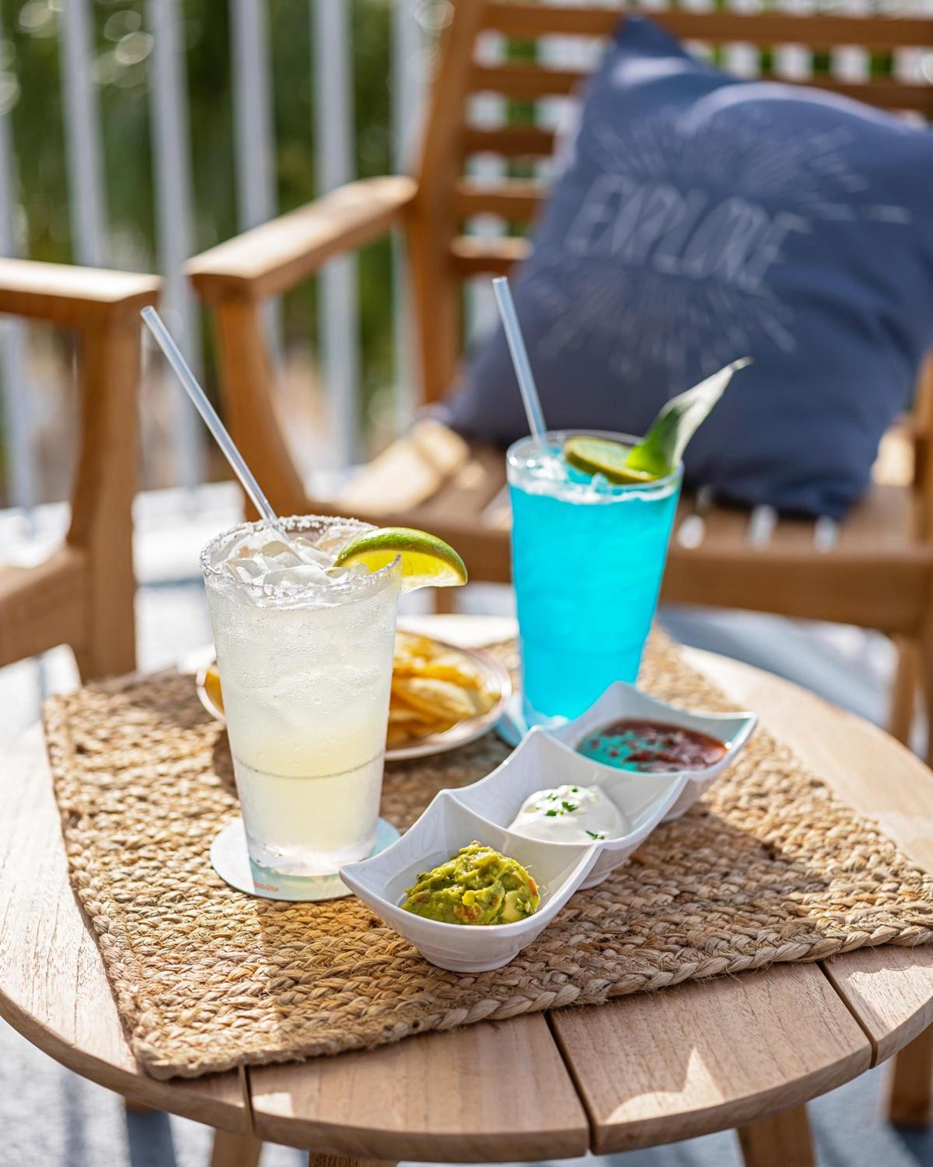 Compass Hotel Beaufort by Margaritaville photo 9