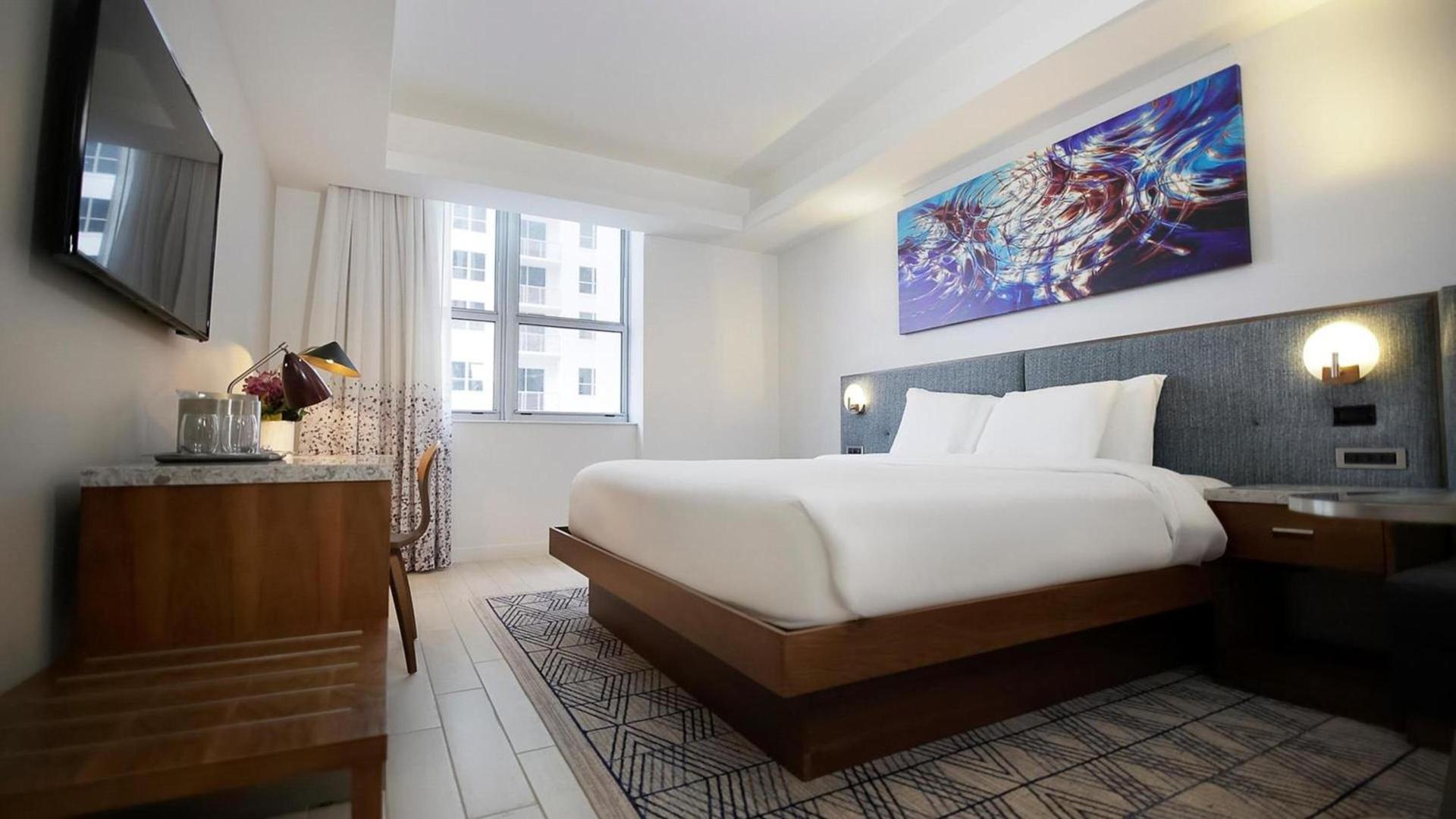 CIRC Hotel By Hosteeva photo 23