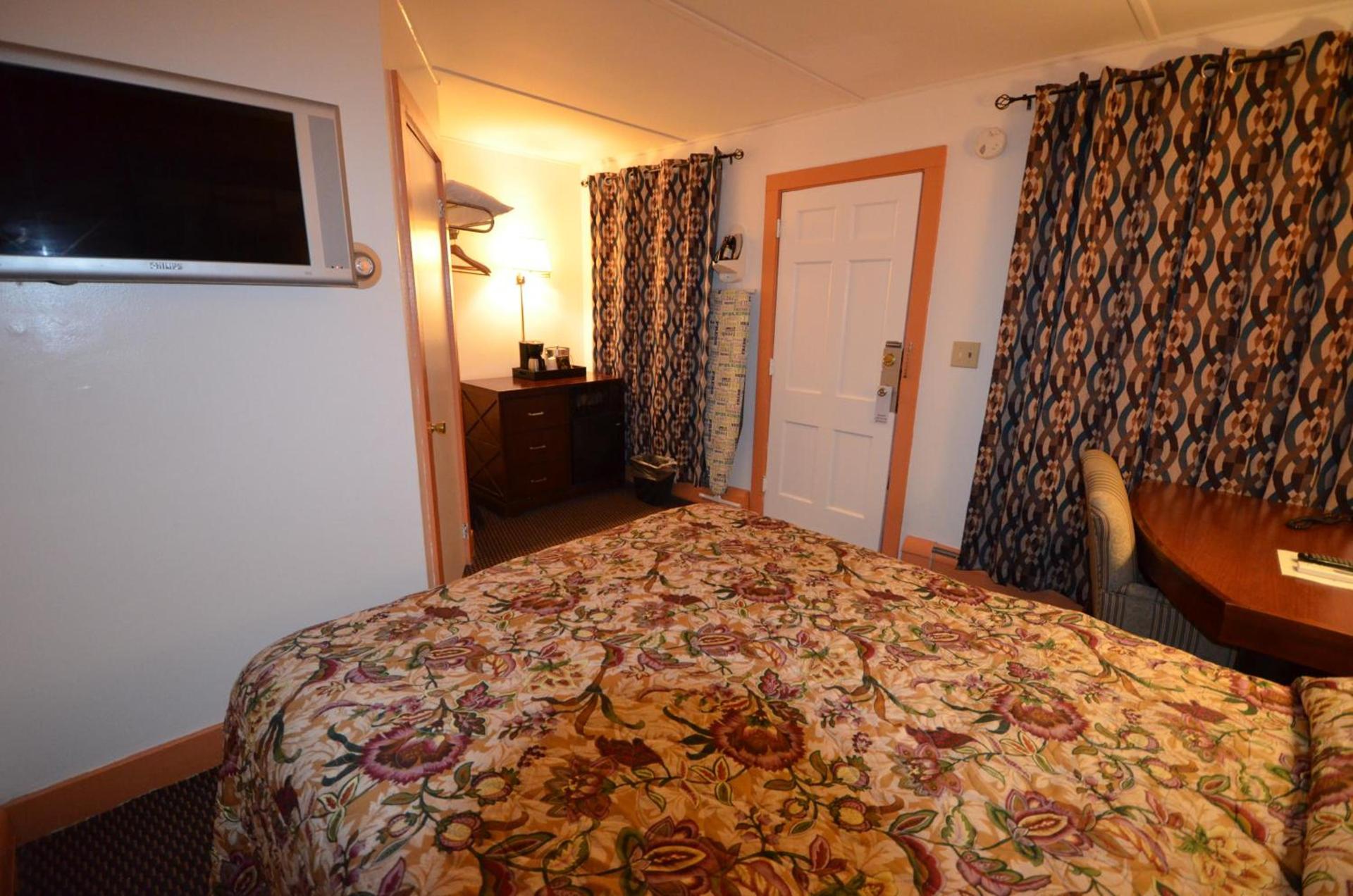 Williamstown Motel photo 49