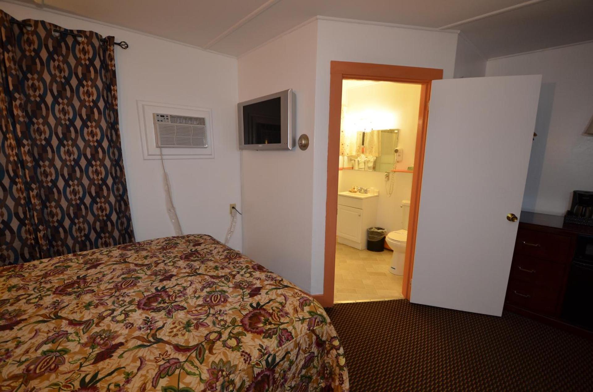 Williamstown Motel photo 61