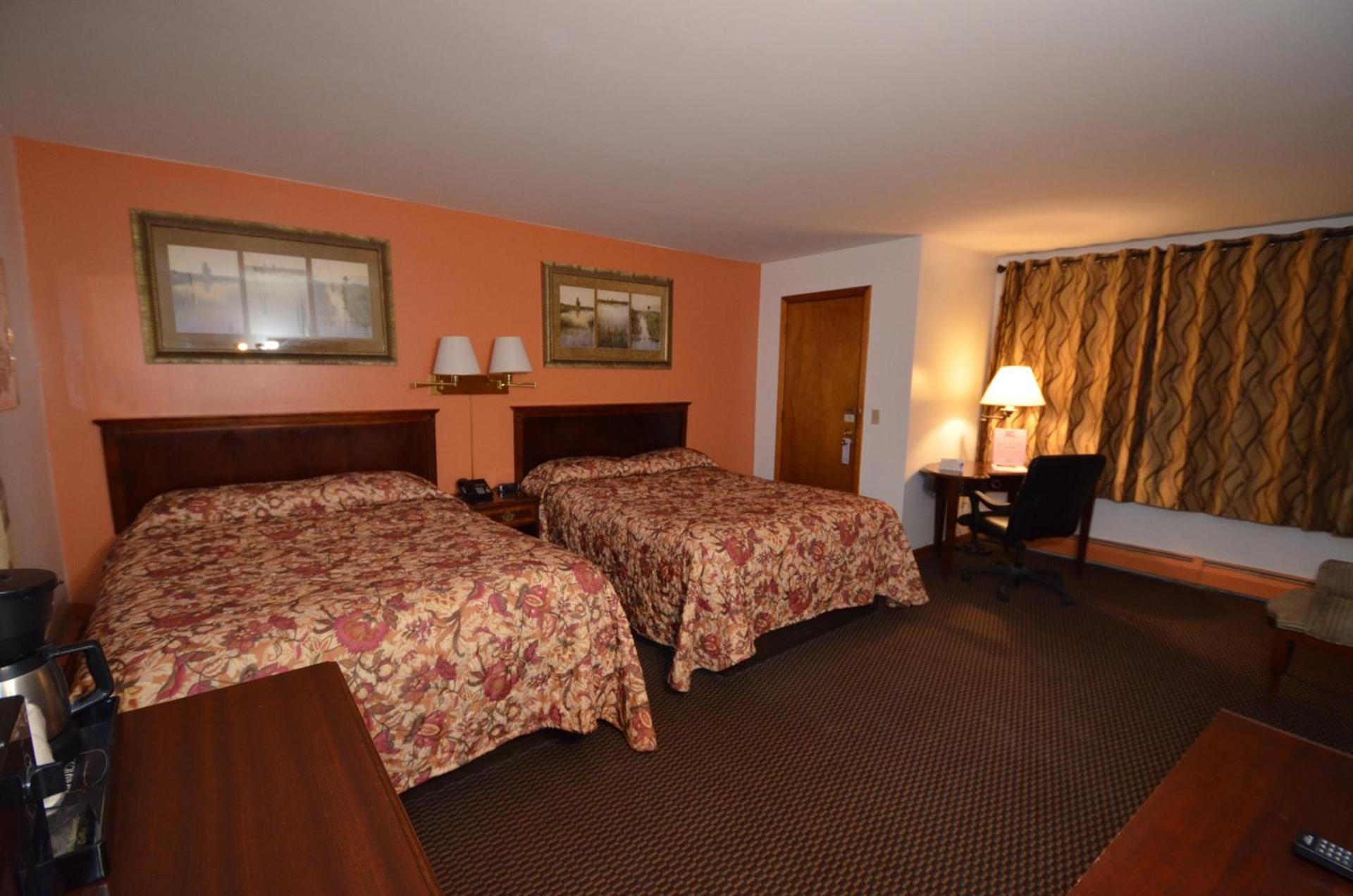Williamstown Motel photo 43