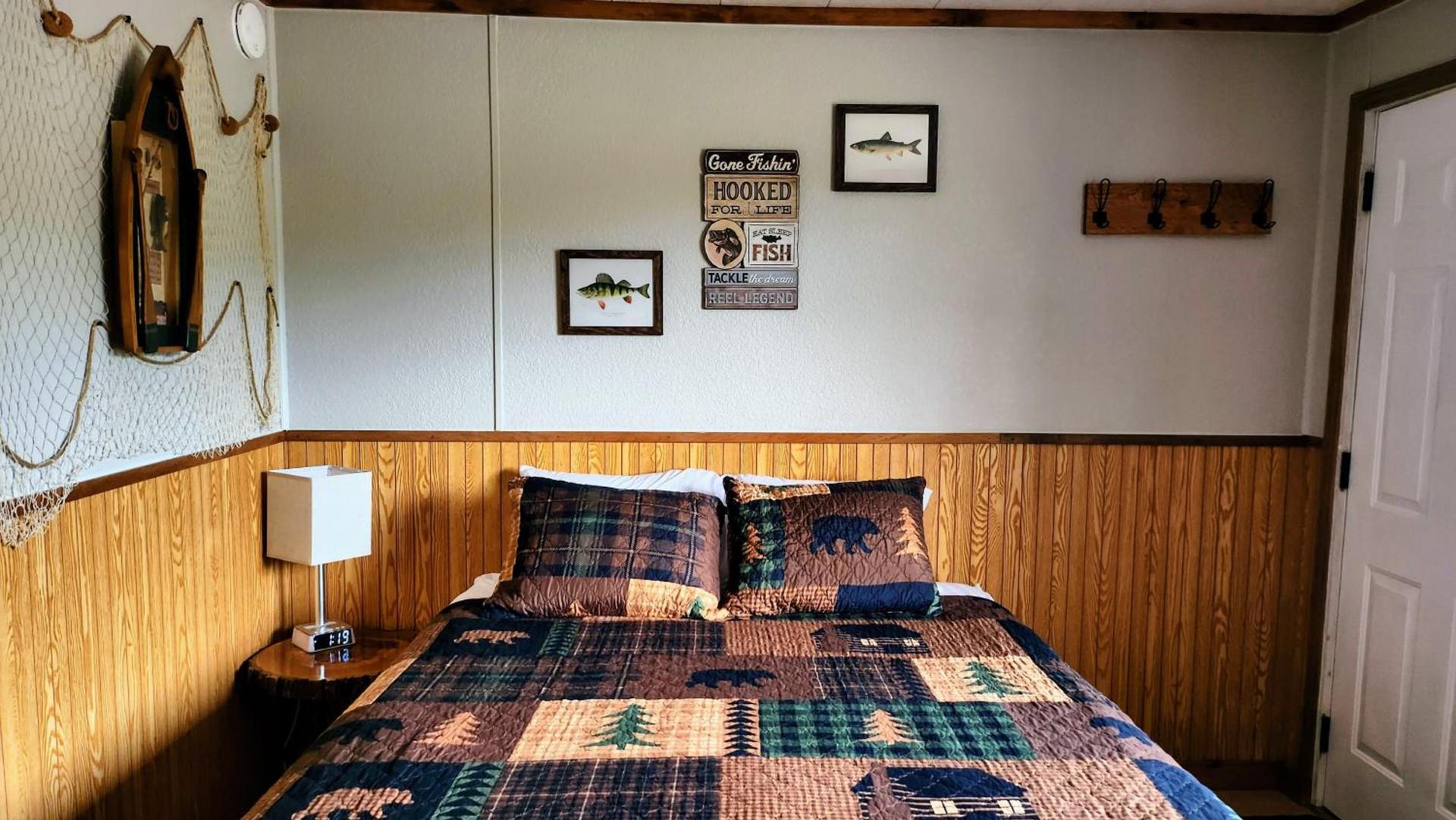 Maple Grove Lodging photo 5