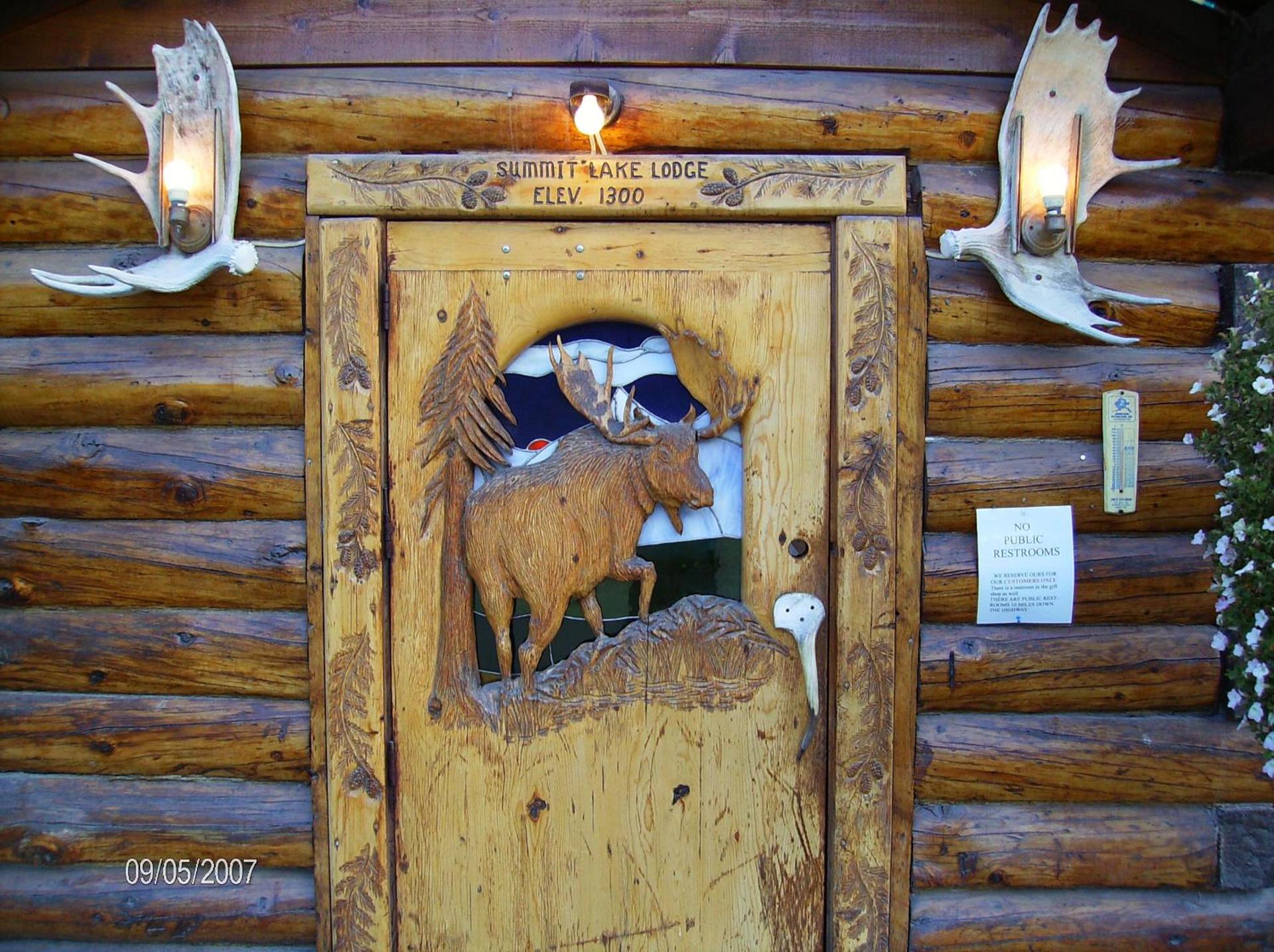 Summit Lake Lodge photo 15