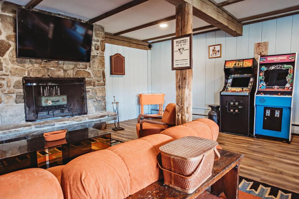 Hideaway Inn Mt Snow photo 28