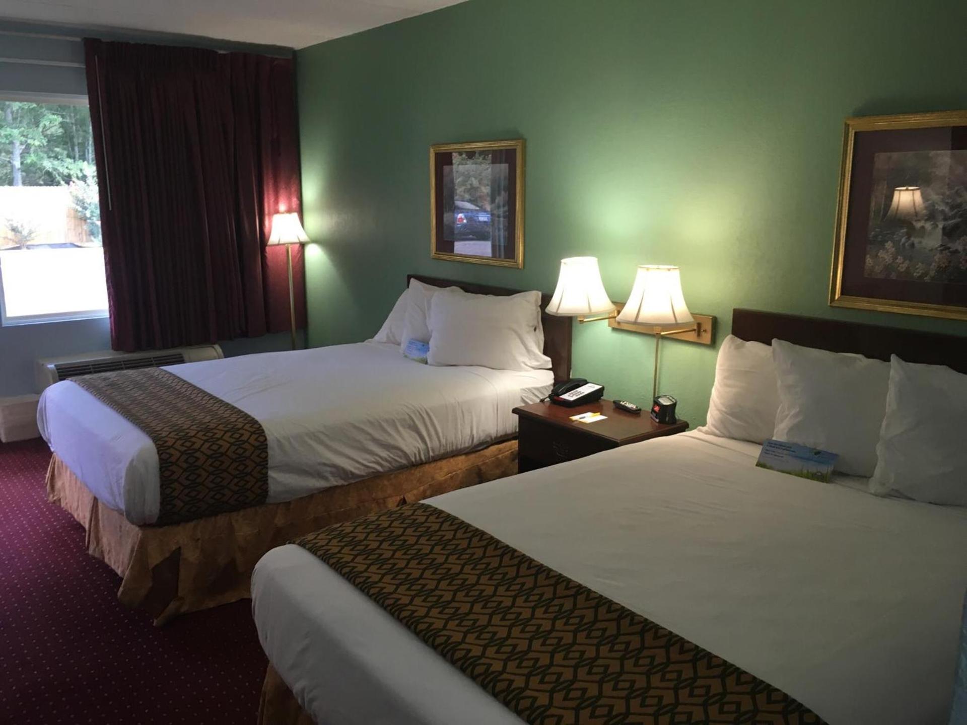 Days Inn by Wyndham Lavonia photo 23