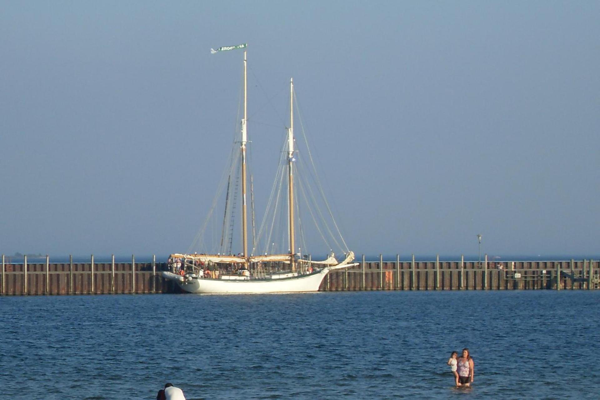 Tawas Bay Beach Resort & Conference Center photo 61