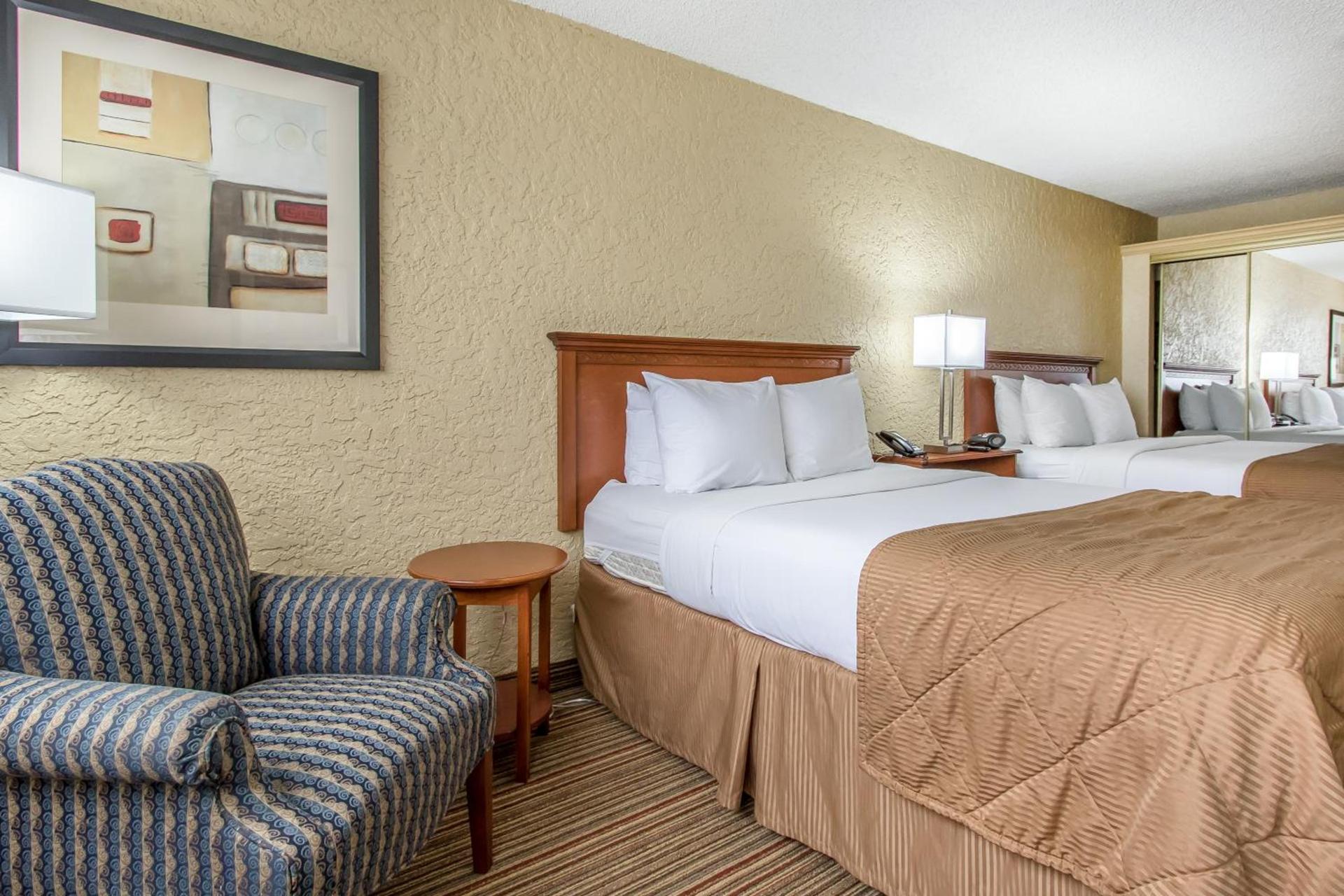 Ramada by Wyndham Tulsa Broken Arrow photo 12