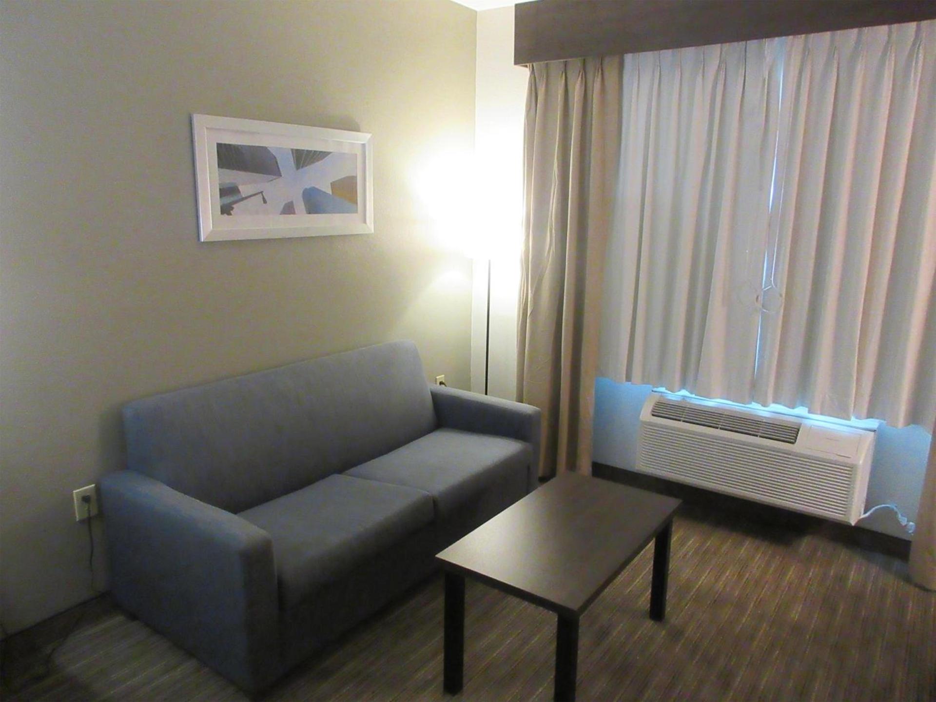 Best Western Champions Forest Inn and Suites photo 17