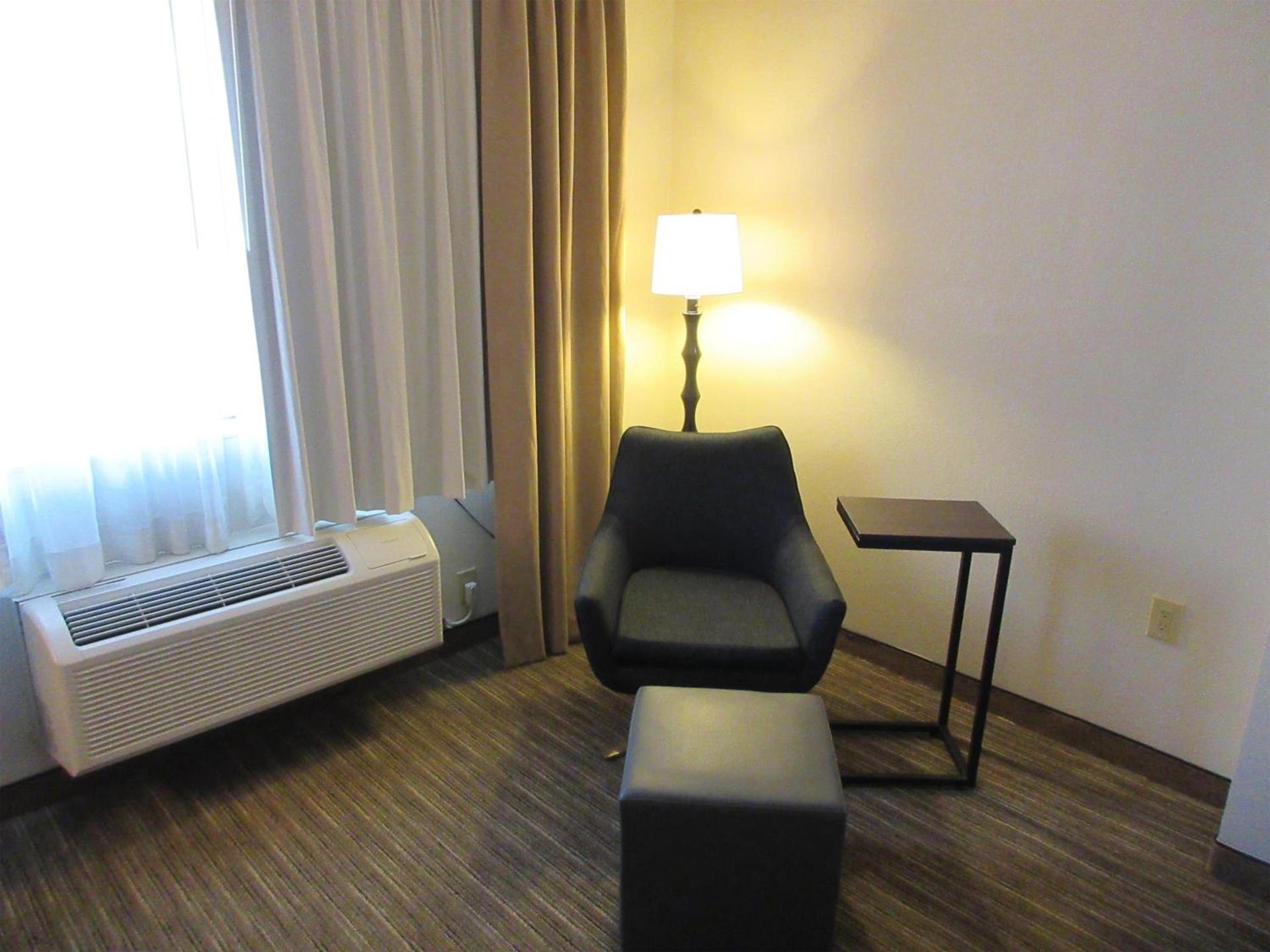 Best Western Champions Forest Inn and Suites photo 14