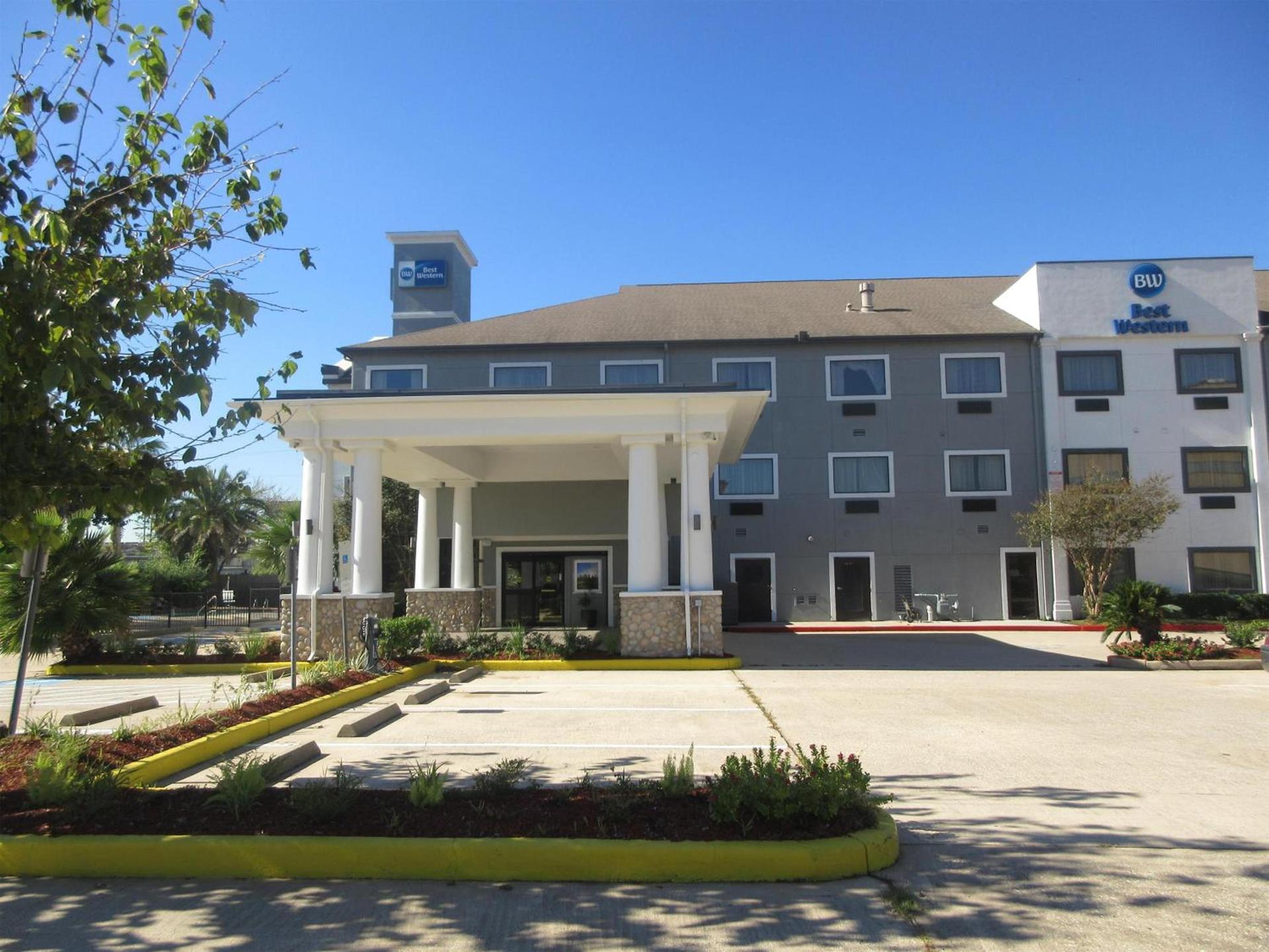 Best Western Champions Forest Inn and Suites photo 8