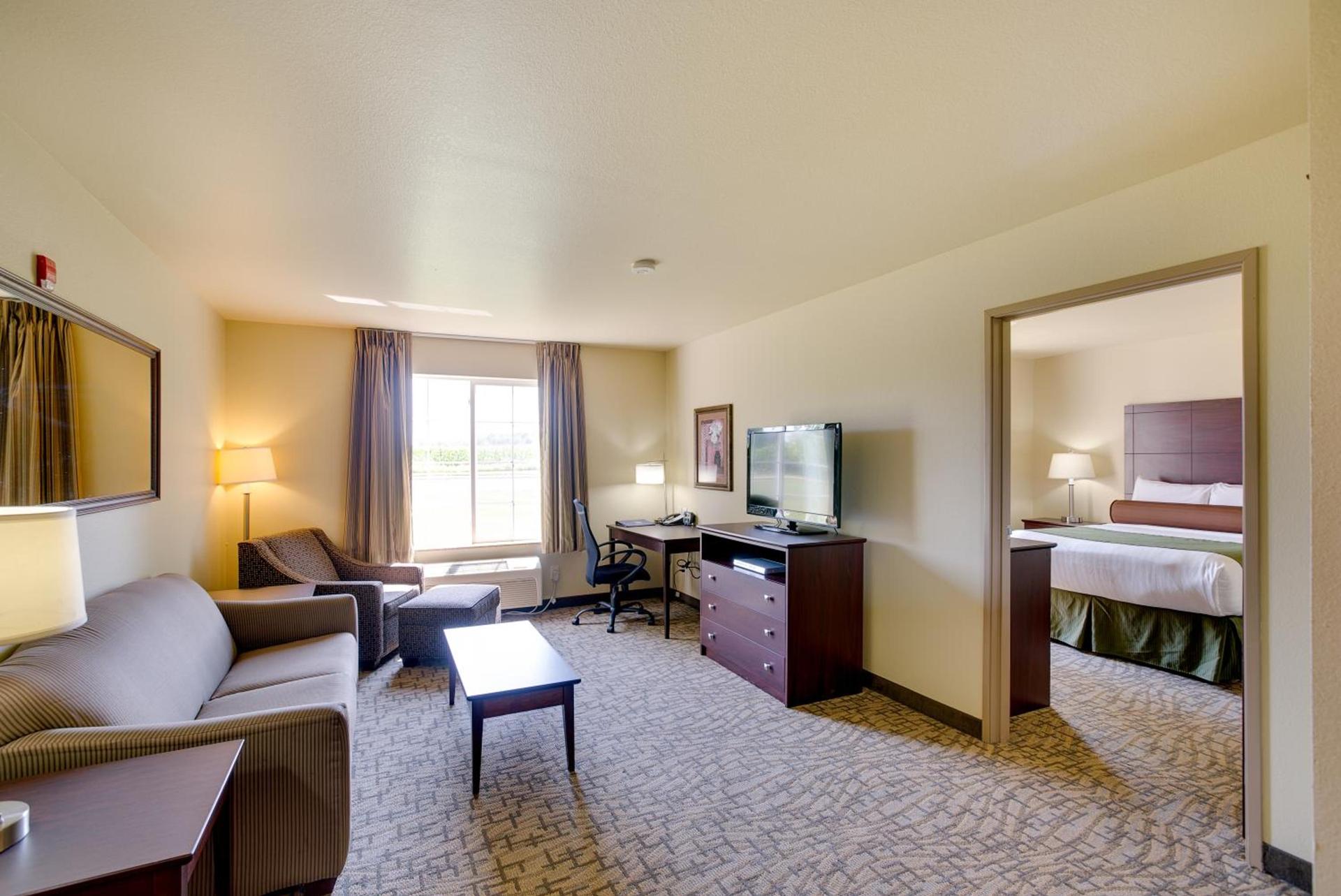 Cobblestone Inn & Suites - Clintonville photo 21