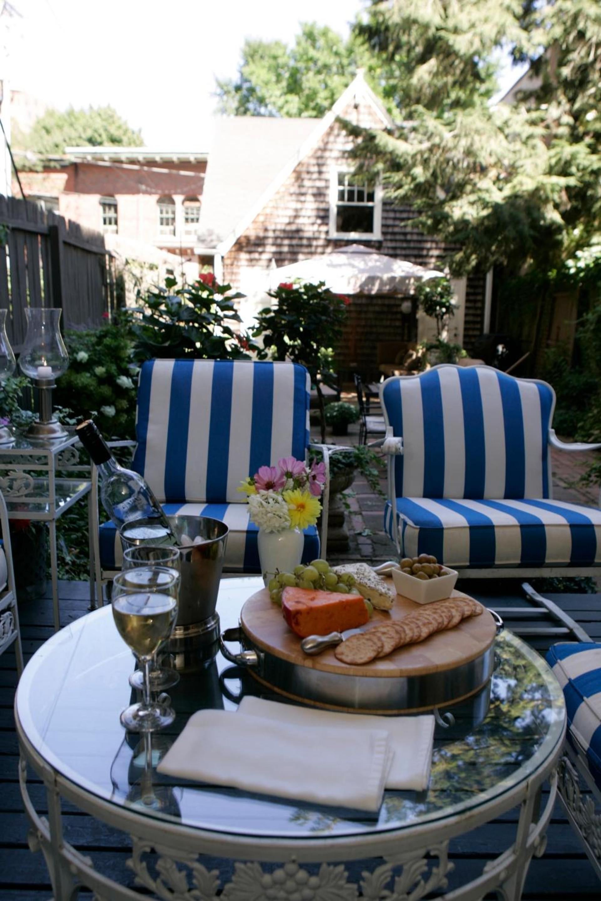 Morgan State House Inn photo 13