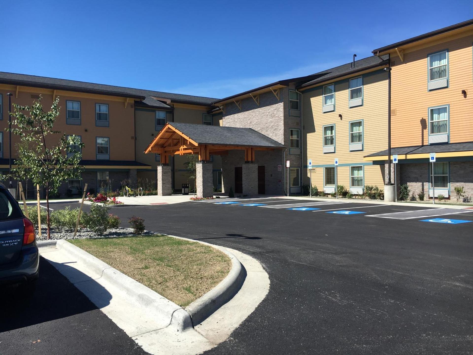 Aspen Suites Hotel Anchorage North photo 1