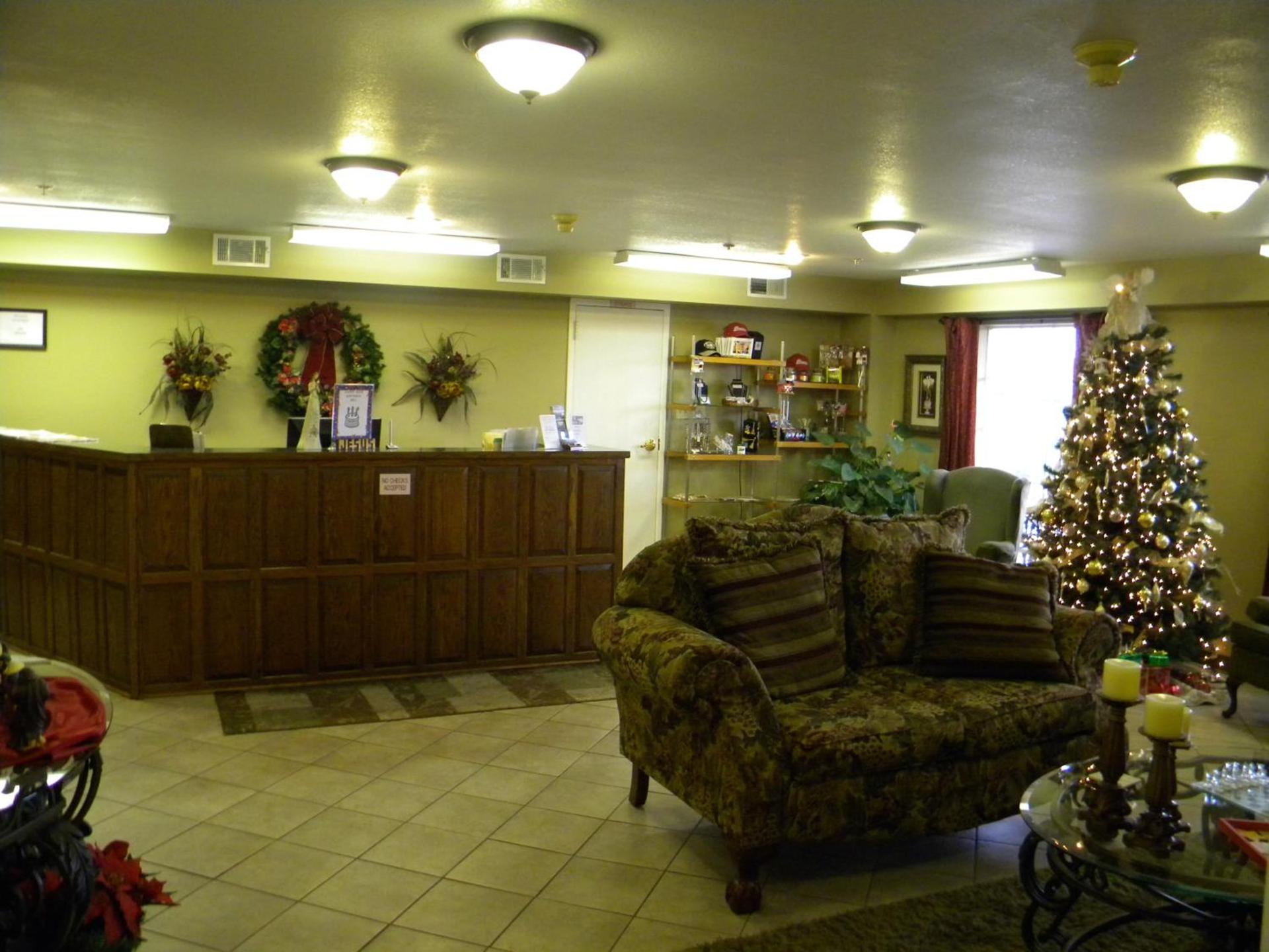 Rosebud Inn photo 65