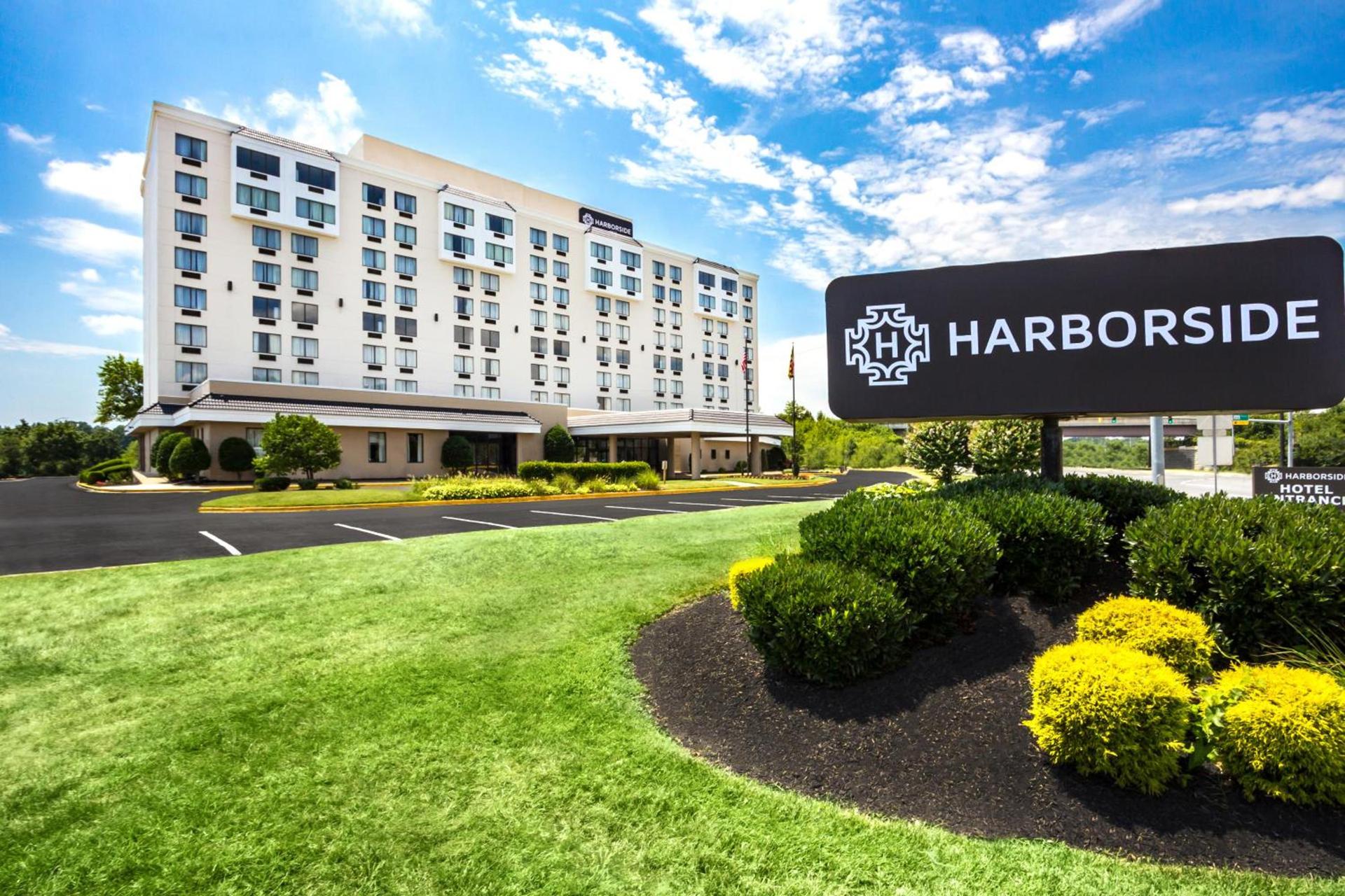 Harborside Hotel — hotel in Oxon Hill