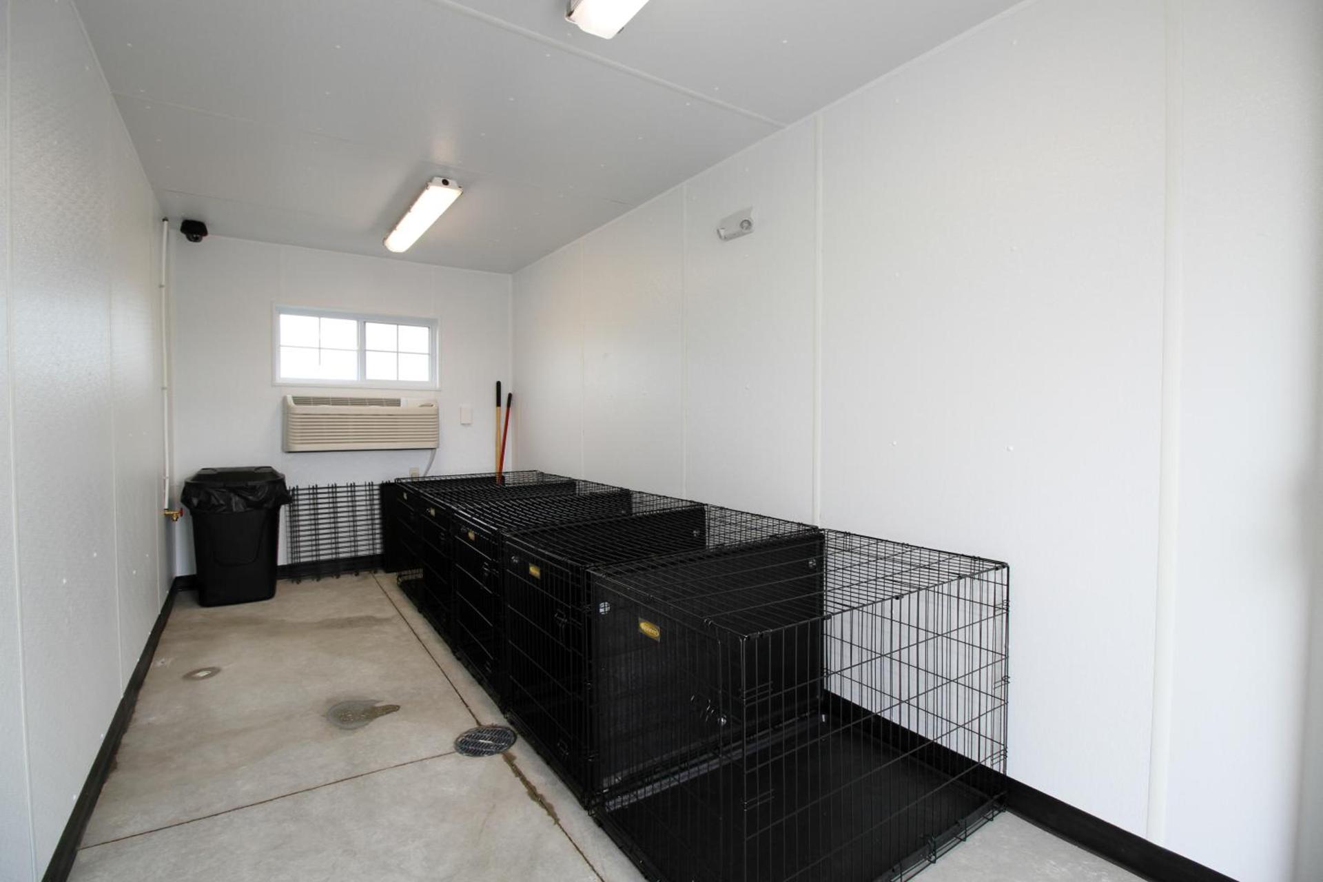 Cobblestone Hotel & Suites - Devils Lake photo 19