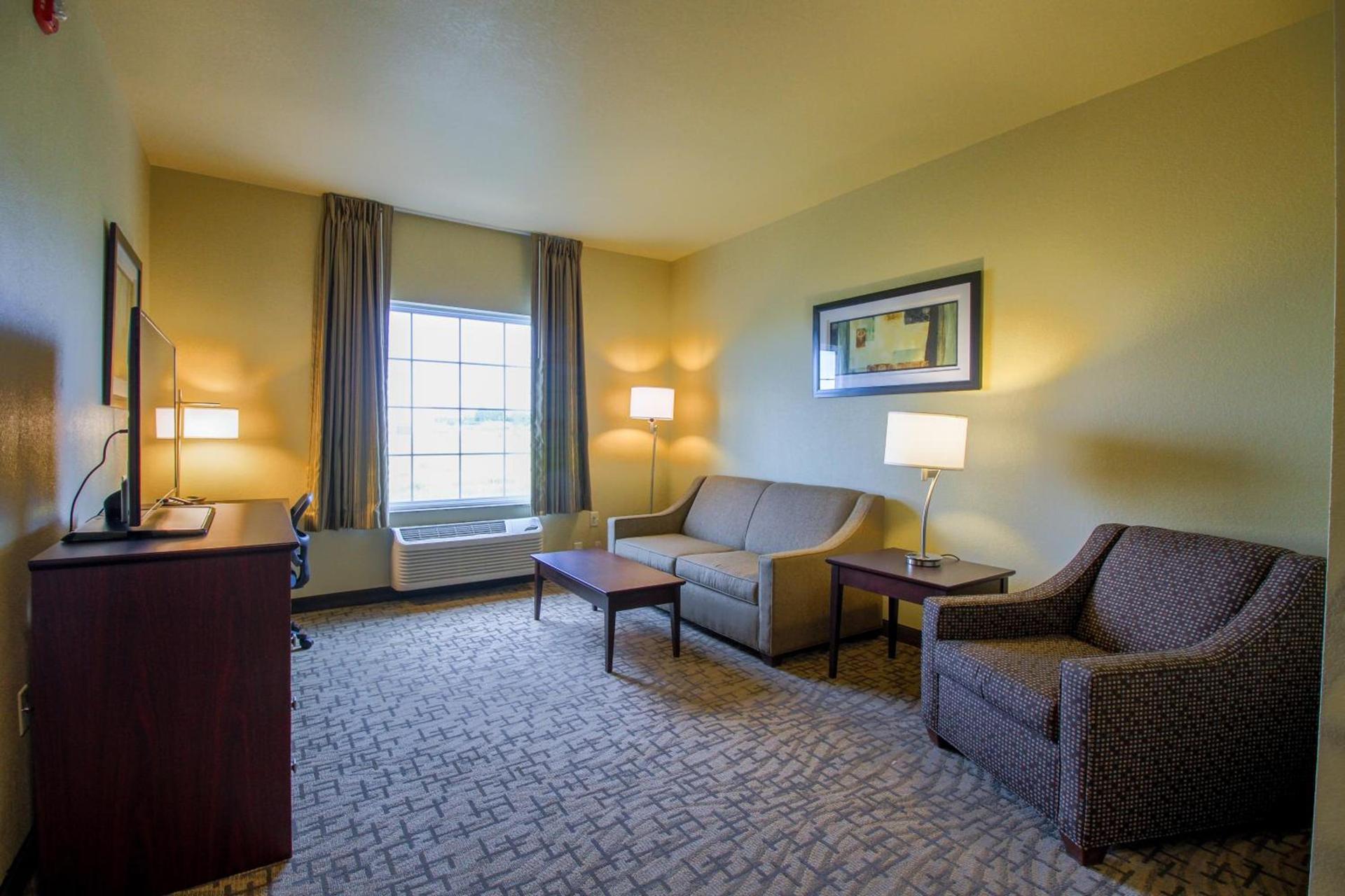 Cobblestone Hotel & Suites - Devils Lake photo 24