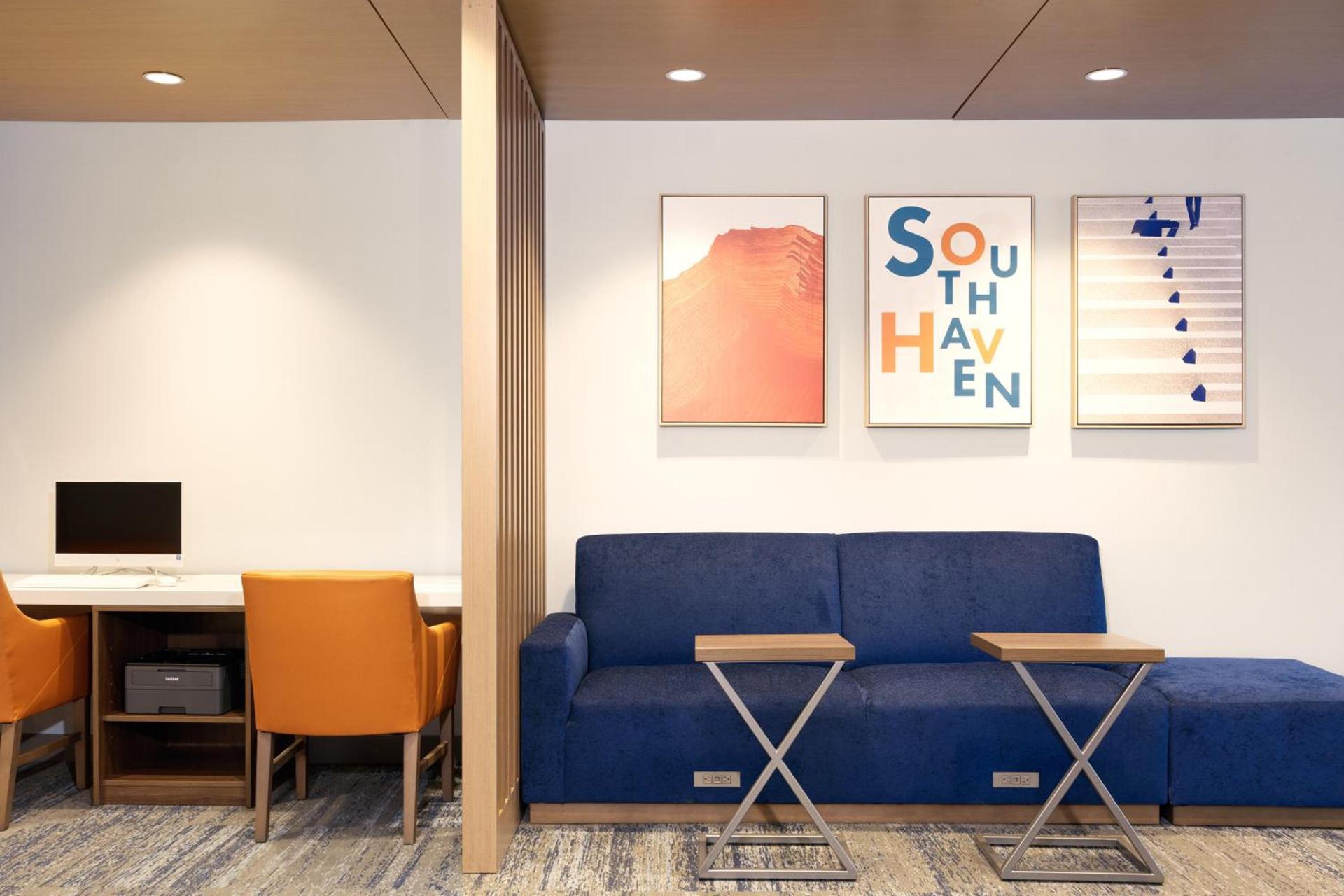 Holiday Inn Express & Suites Plainwell by IHG photo 32